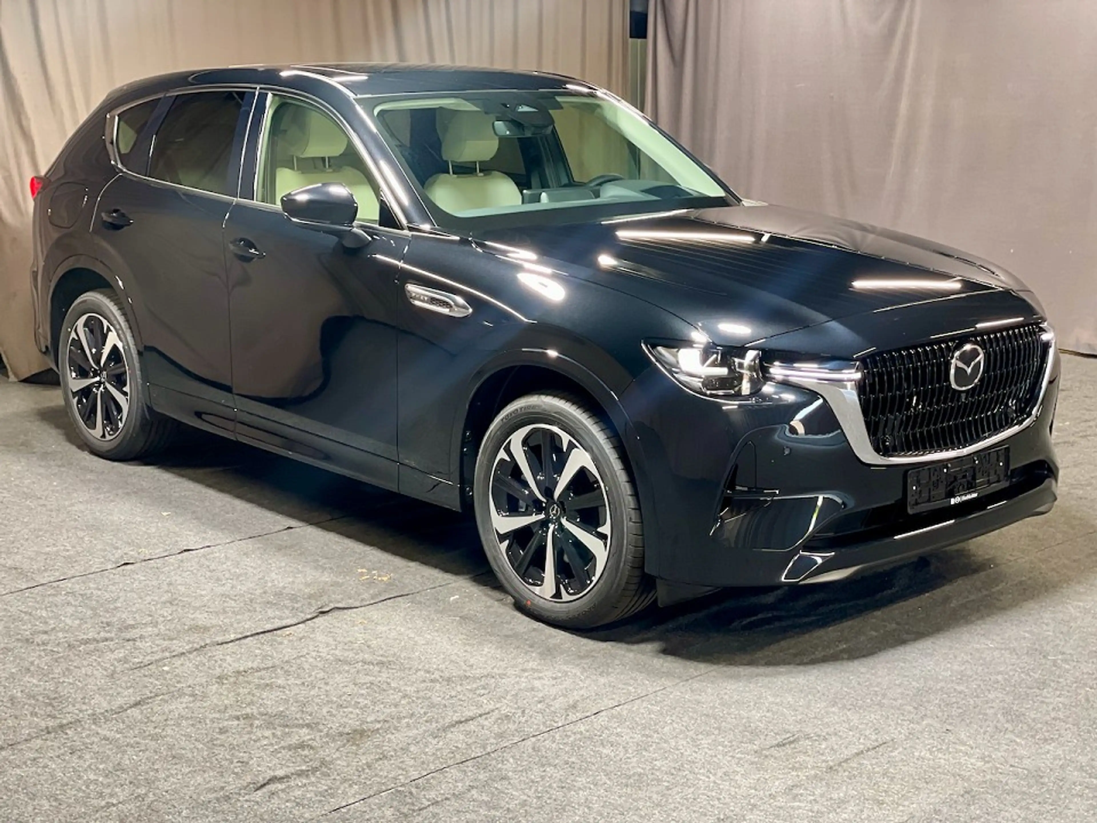 Mazda CX-60 327PS PHEV TAKUMI*DRIVER*SOUND*PANO — photo 3
