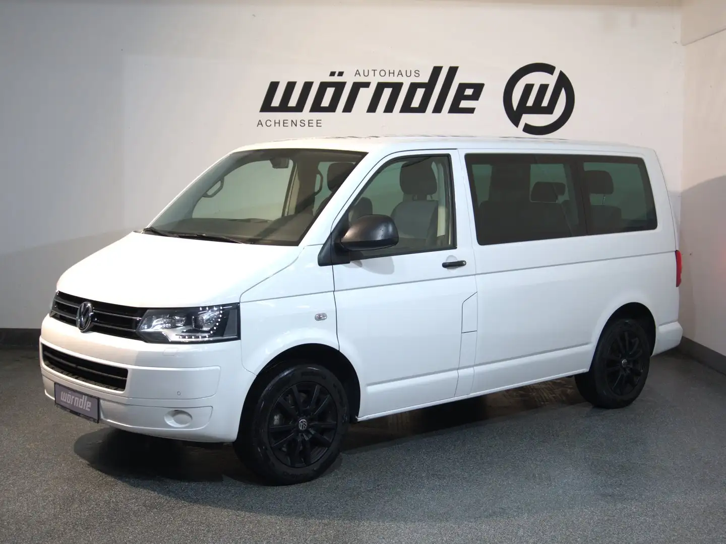 Volkswagen T5 Multivan VW T5 Multivan Startline BMT TDI 4MOTION Weiß - 1
