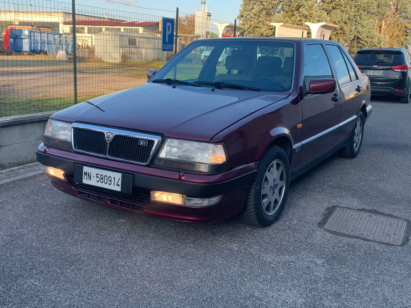 Lancia Thema 2.0 Rosso - 1
