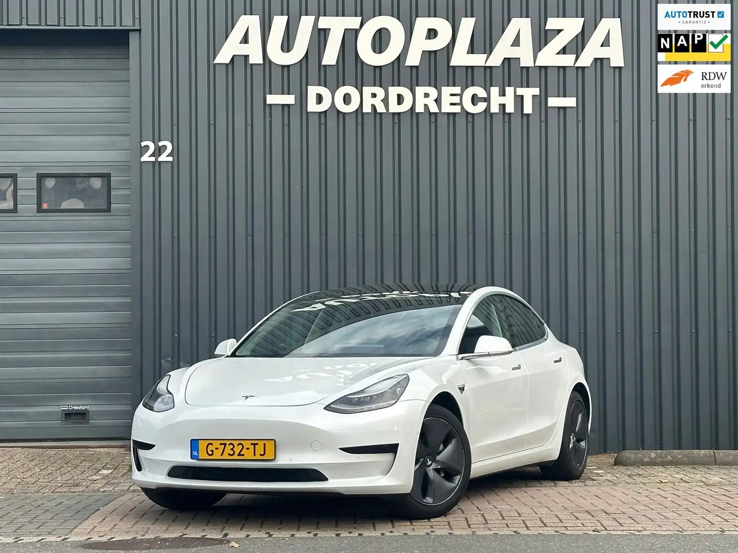 Tesla Model 3 Standard RWD Plus 60 kWh Wit - 1