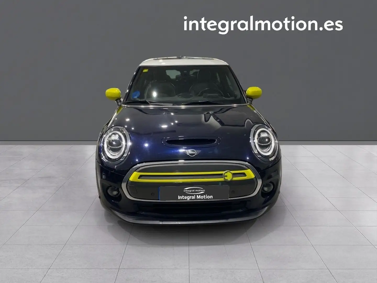 MINI Cooper SE Negro - 2
