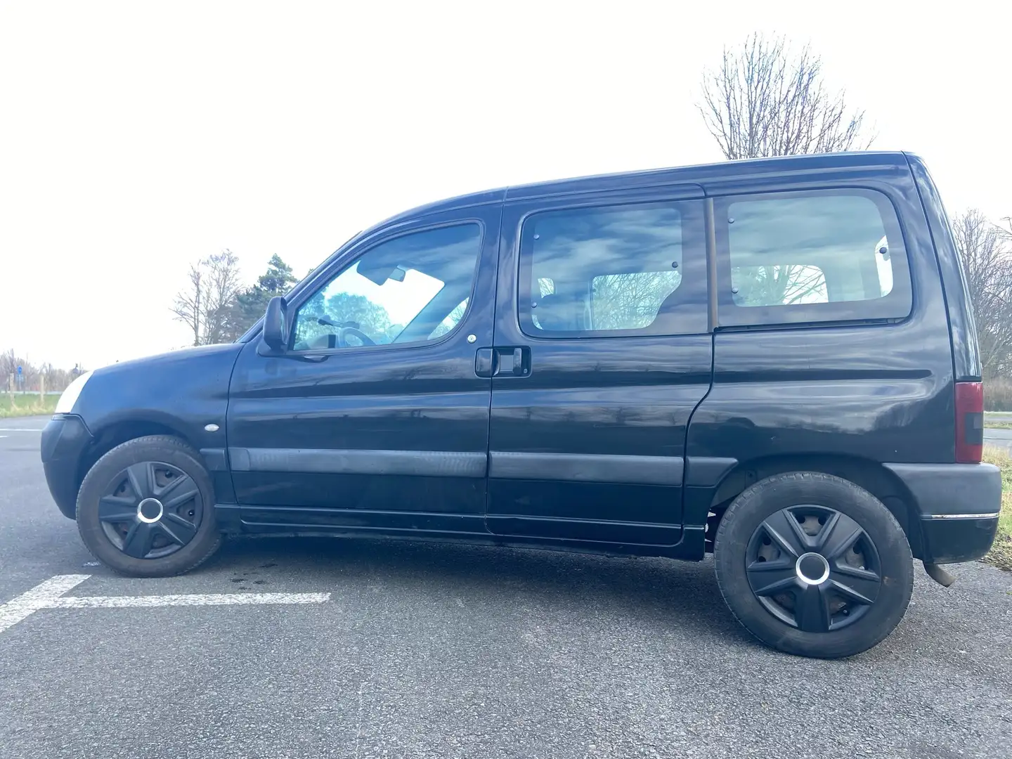 Peugeot Partner 1.6i 16v XT - 2