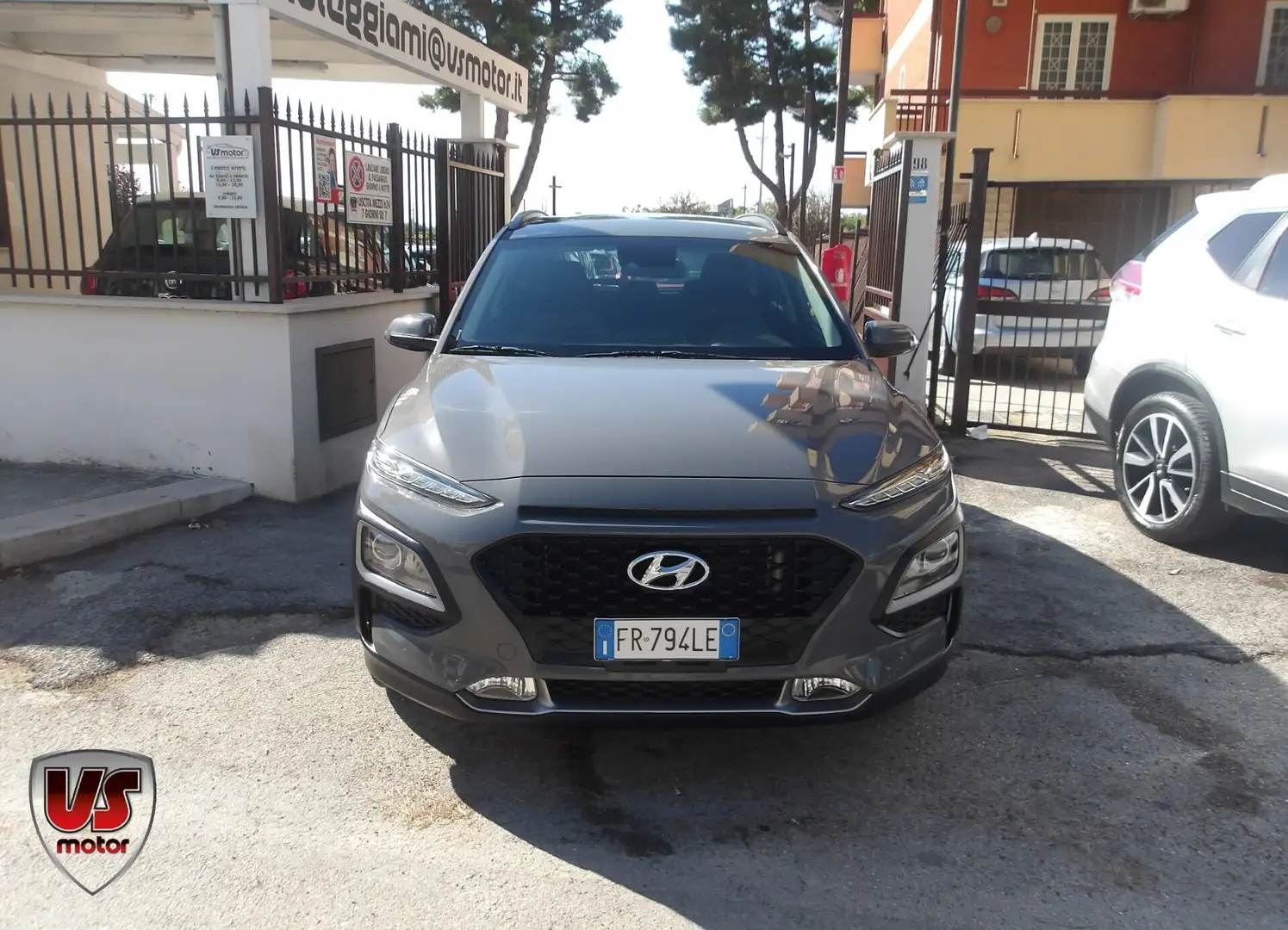 Hyundai KONA Kona 1.0 T-GDI Style Grijs - 2