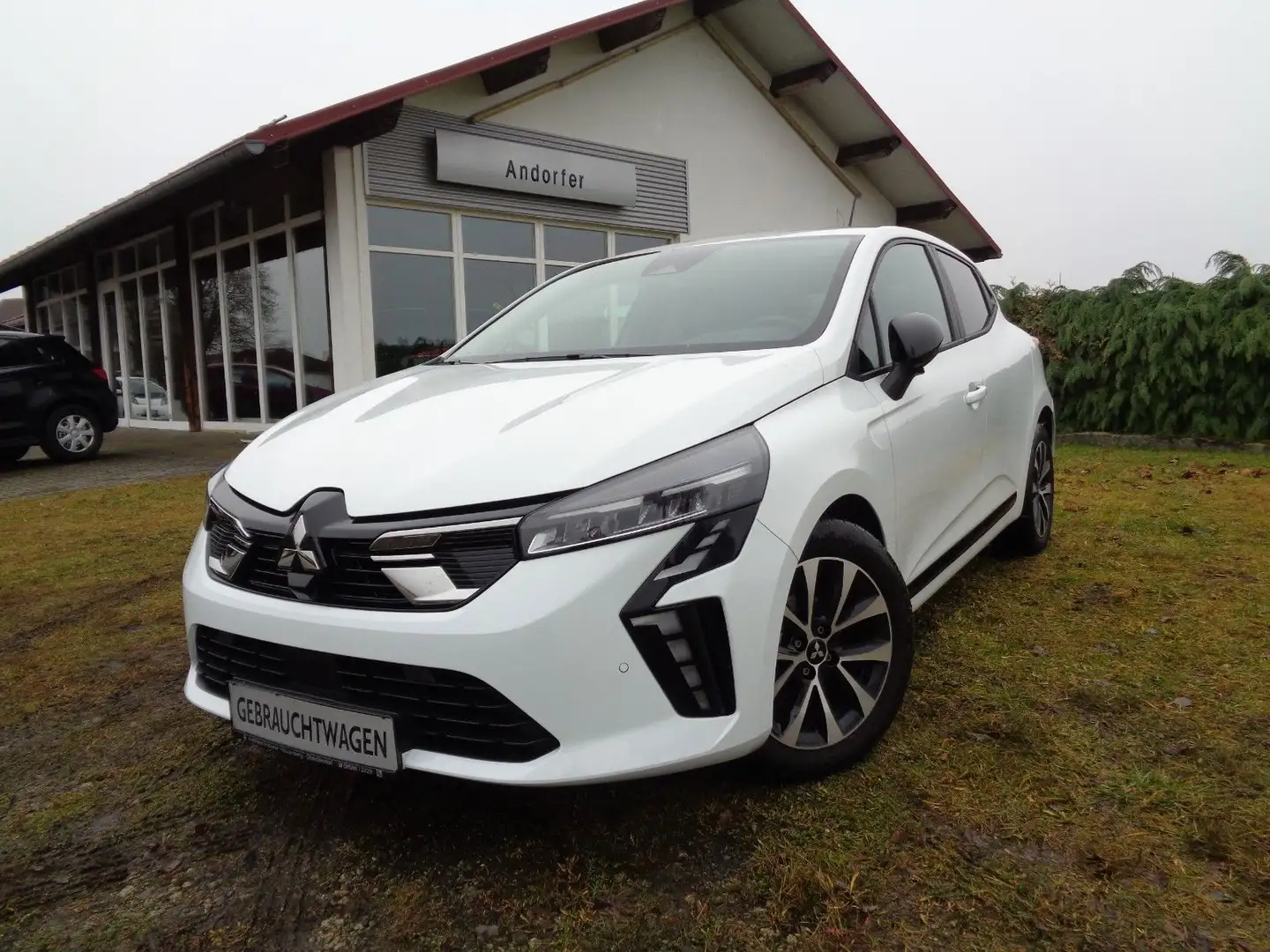 Mitsubishi Colt Plus Weiß - 1