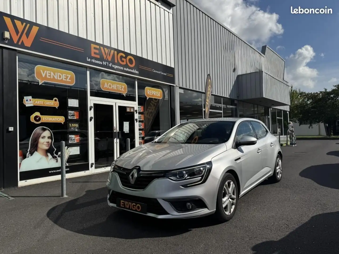Renault Megane Mégane 1.5 BLUEDCI 115CH BUSINESS-RADAR AVANT ARRIERE Grau - 1