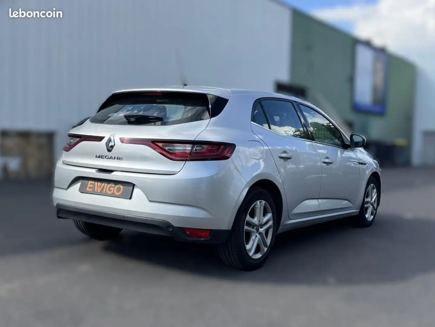 Renault Megane Mégane 1.5 BLUEDCI 115CH BUSINESS-RADAR AVANT ARRIERE Grau - 2