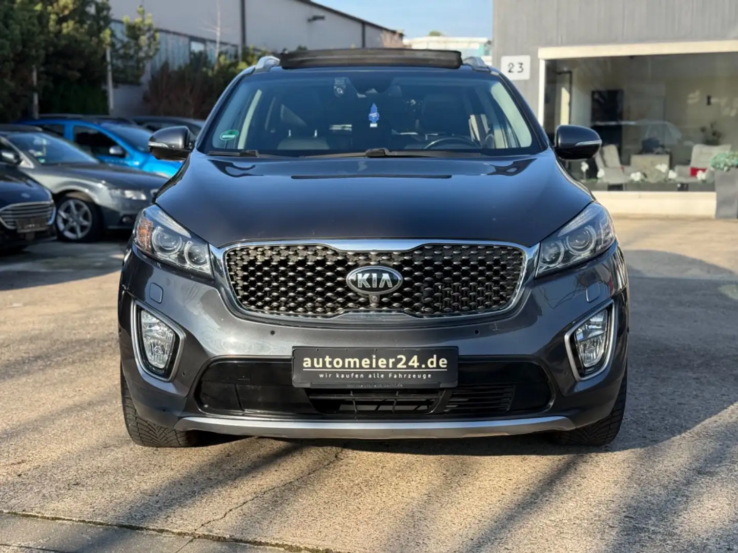Kia Sorento Platinum Edition 4WD Gris - 2
