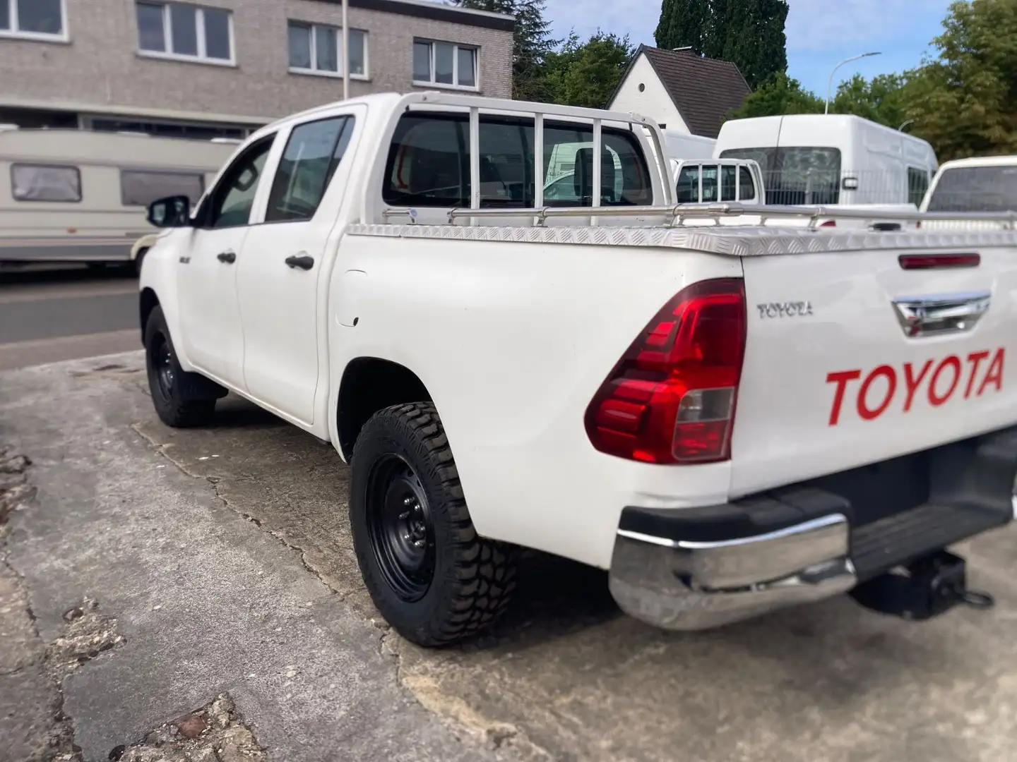 Toyota Hilux DC,4x4,nettoexport:17500€ - 2