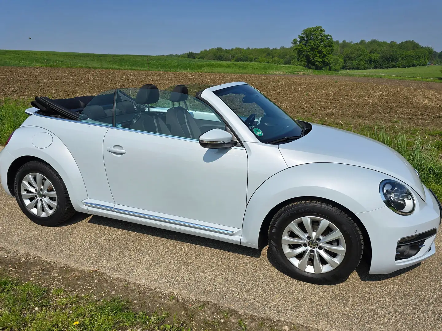 Volkswagen Beetle The Beetle The Cabriolet 1.4 TSI DSG (BlueMotion T Weiß - 1