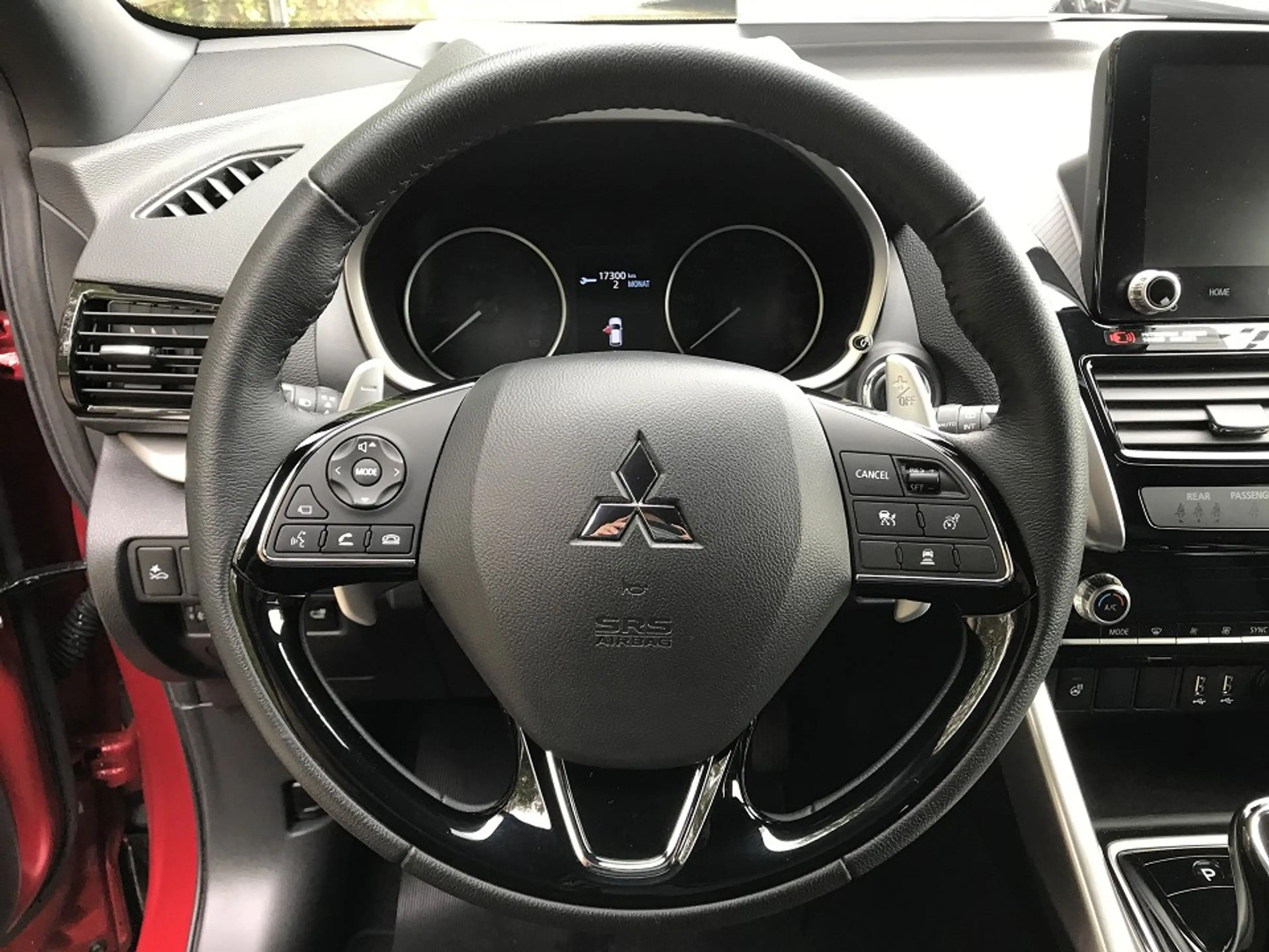 Mitsubishi Eclipse Cross Plug-in Hybrid Plus Navi Plus Select Black 4WD — photo 12