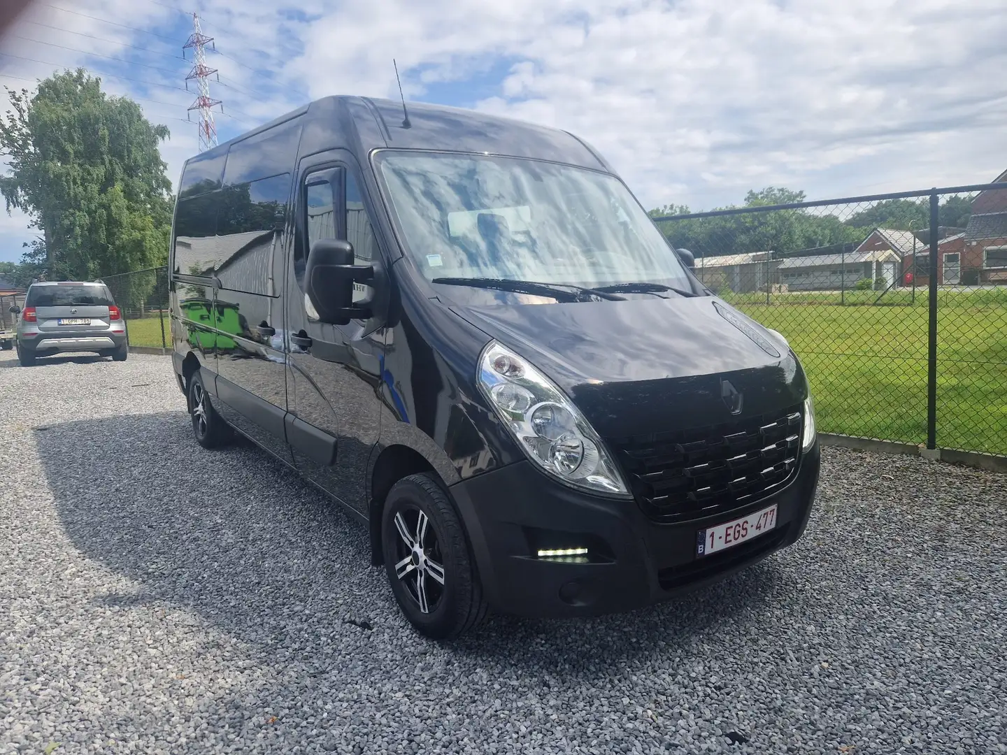 Renault Master dCi 150 FAP L2H2 Zwart - 1