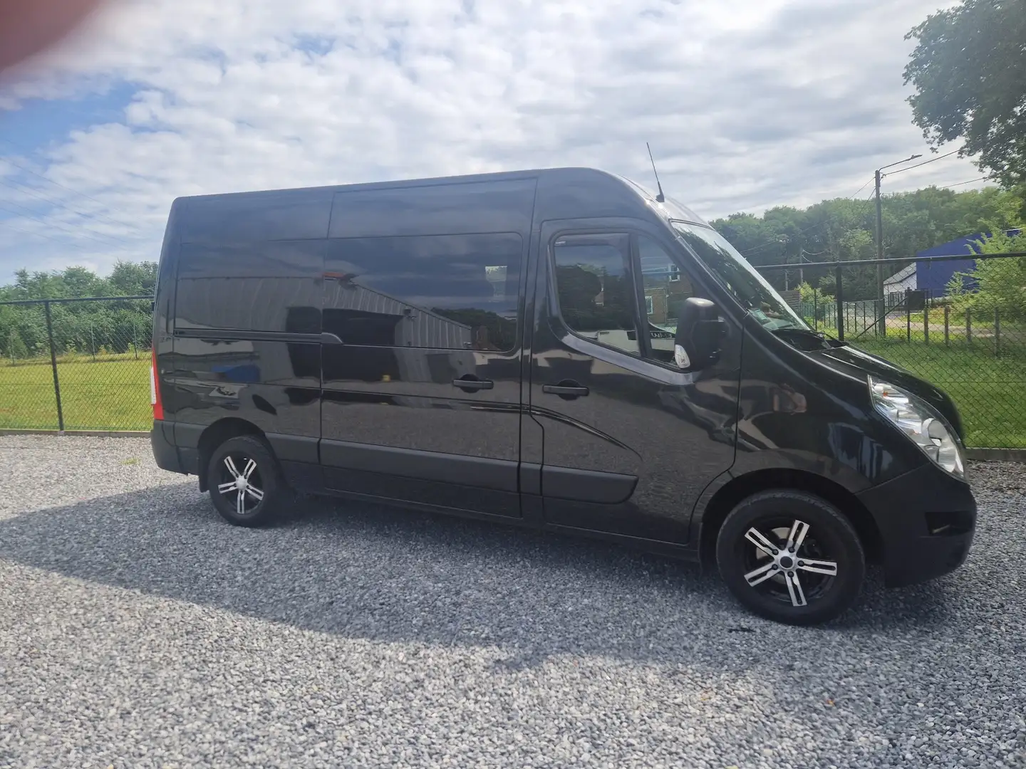 Renault Master dCi 150 FAP L2H2 Zwart - 2