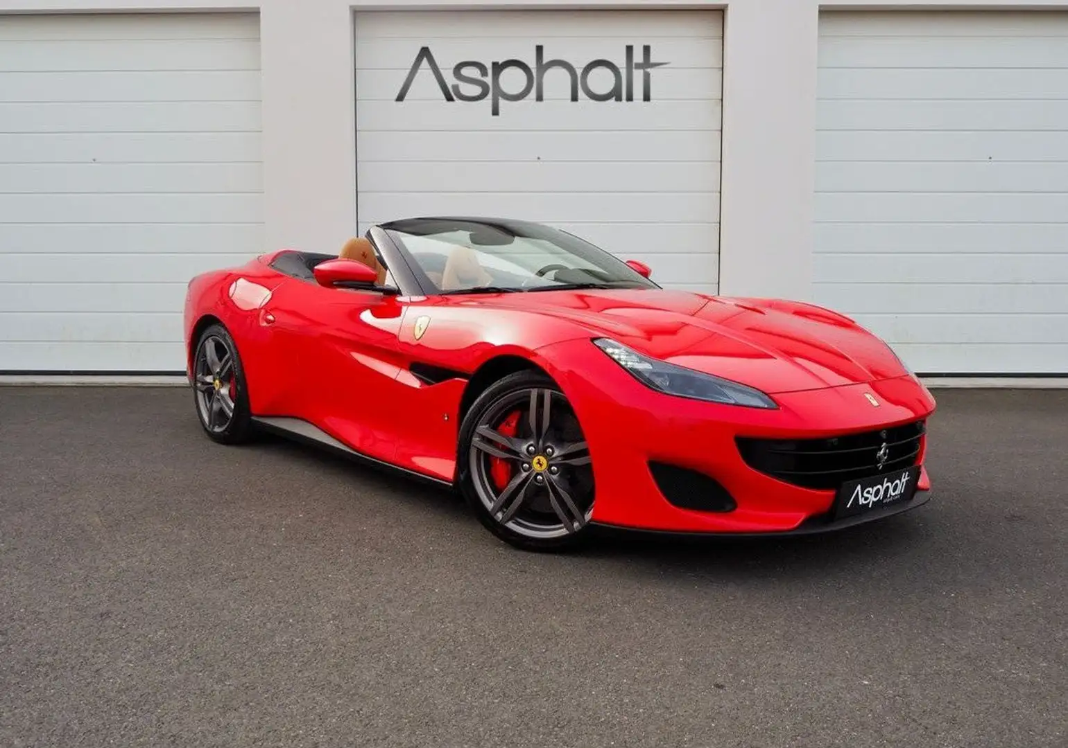 Ferrari Portofino V8 3.9l T 600cv Rot - 1