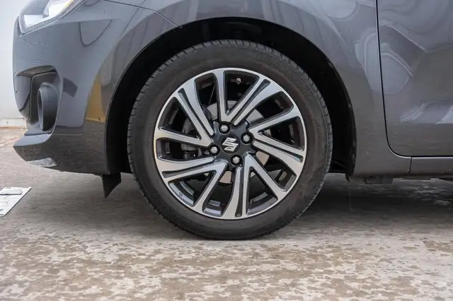 Suzuki Swift view 6