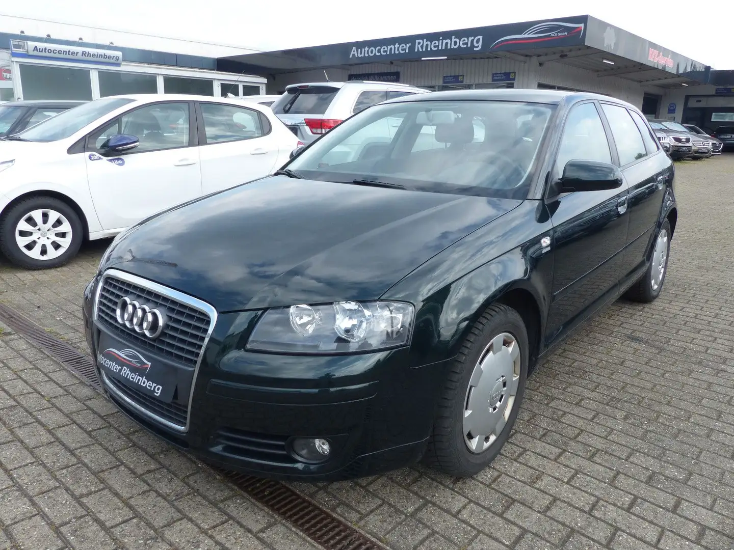 Audi A3 Sportback 1.6 FSI Attraction 1.Hand Tüv Top Verde - 1