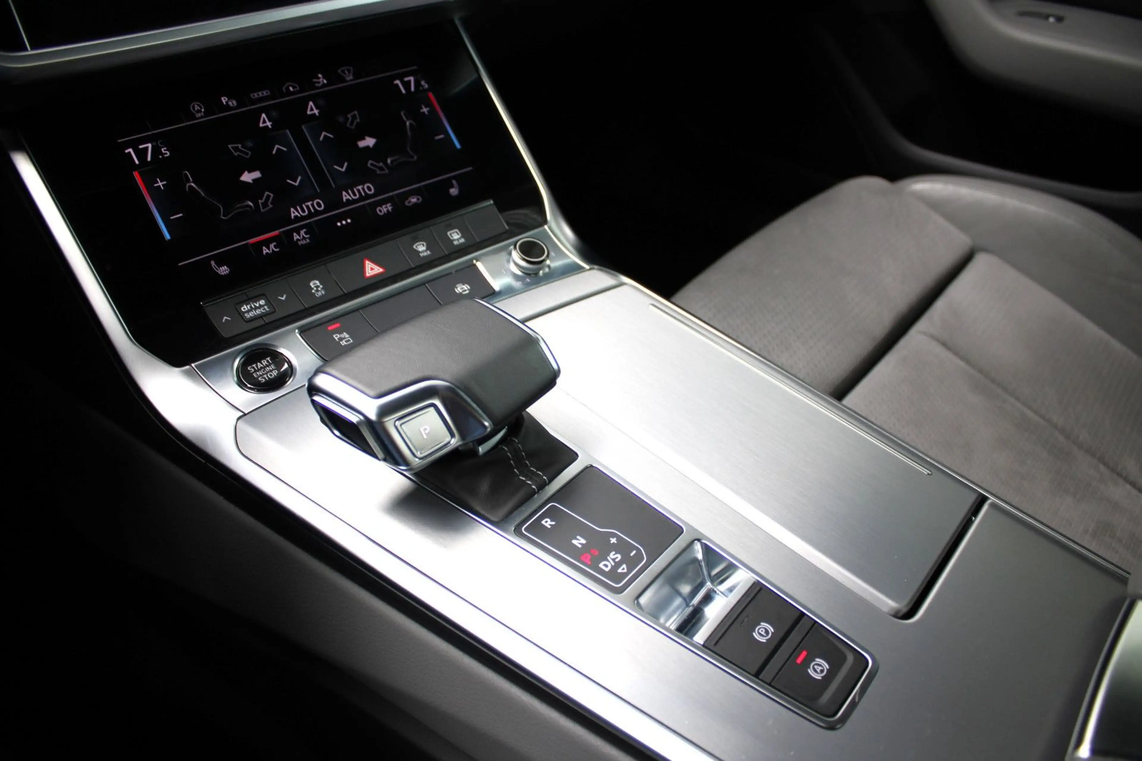 Audi A7 SPORTBACK 50 TDI QU. S LINE/PANO/HUD/360°/20 — photo 10
