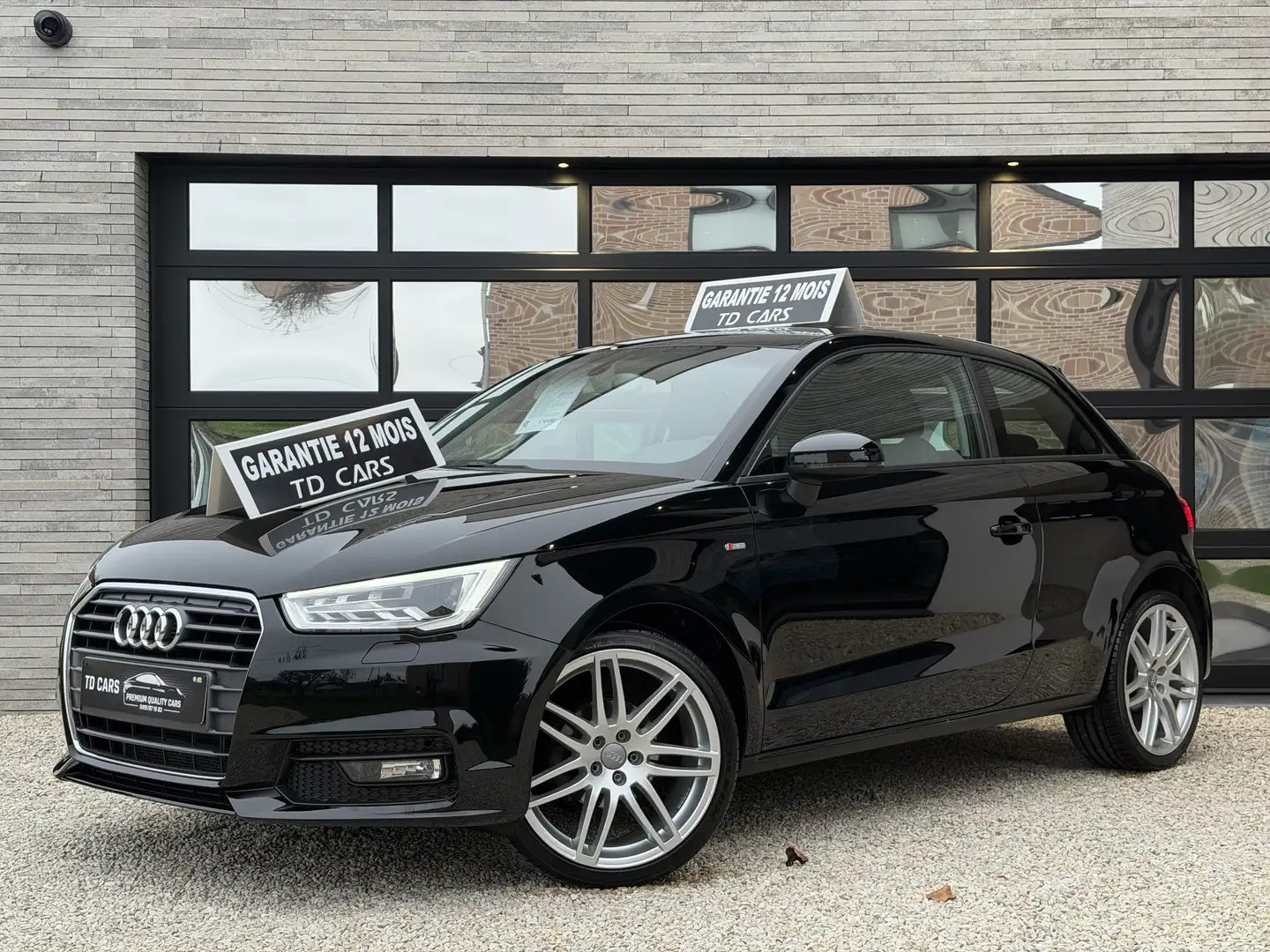 Audi A1 A1 1.0 TFSI S-line⚠️GARANTIE 12 MOIS⚠️ Noir - 1