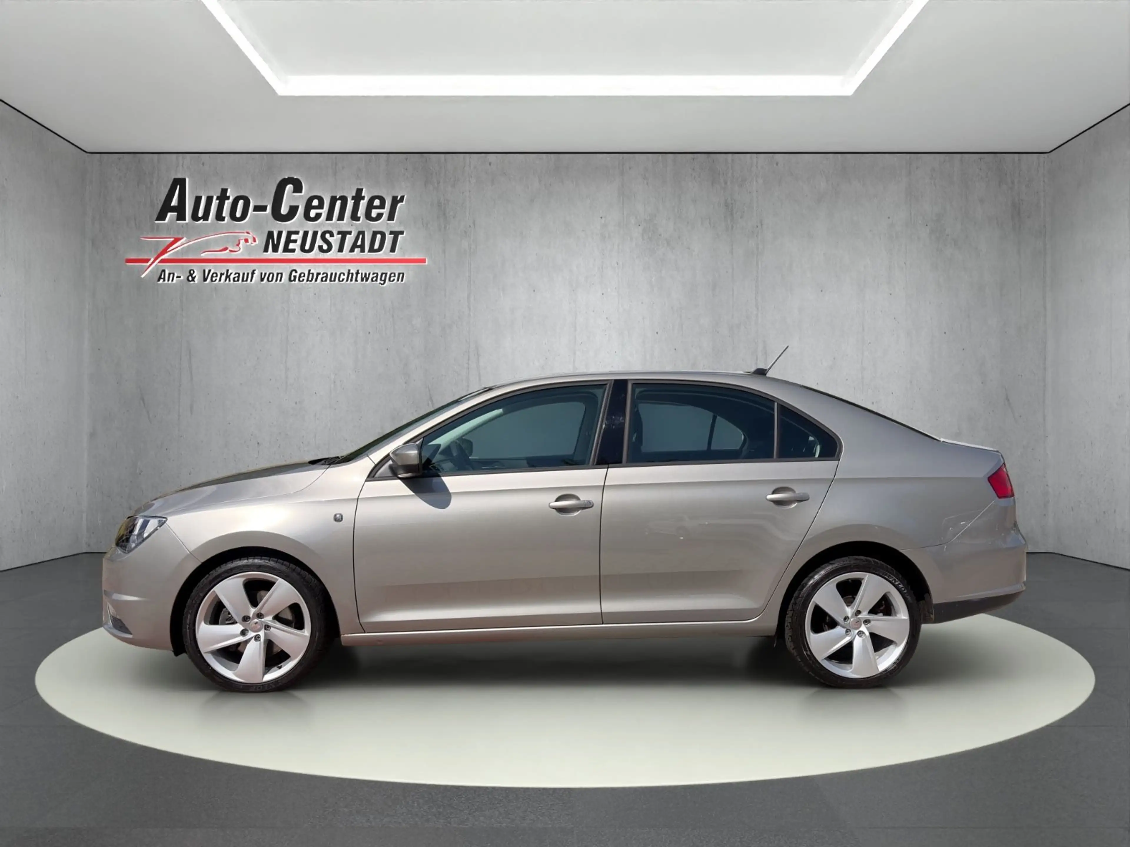 SEAT Toledo Style KLIMAA/NAVI/PDC/BLU — photo 2