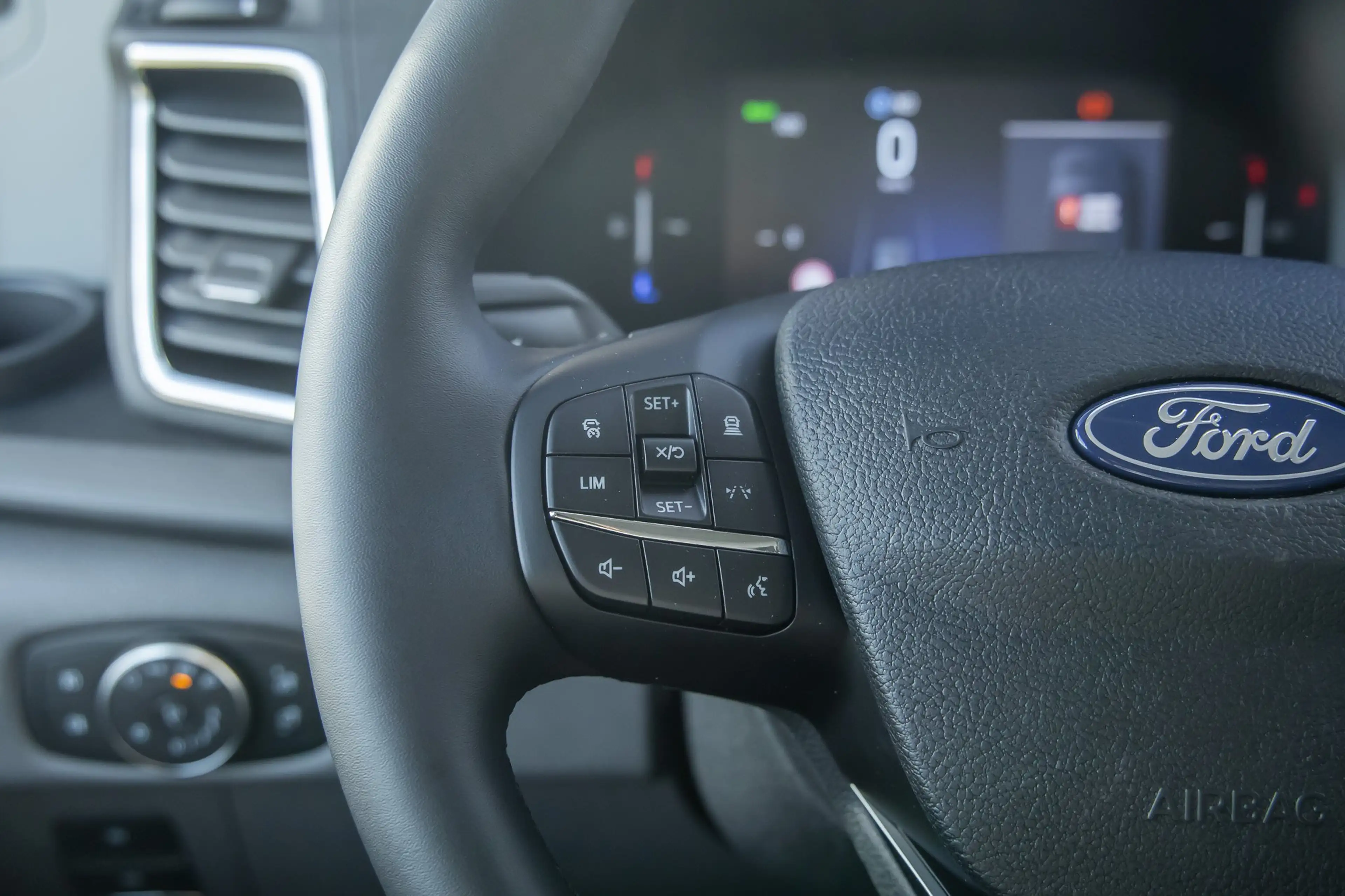 Ford E-Transit 350 L3H2 Trend 68 kWh | Apple Carplay/Android Auto — photo 19