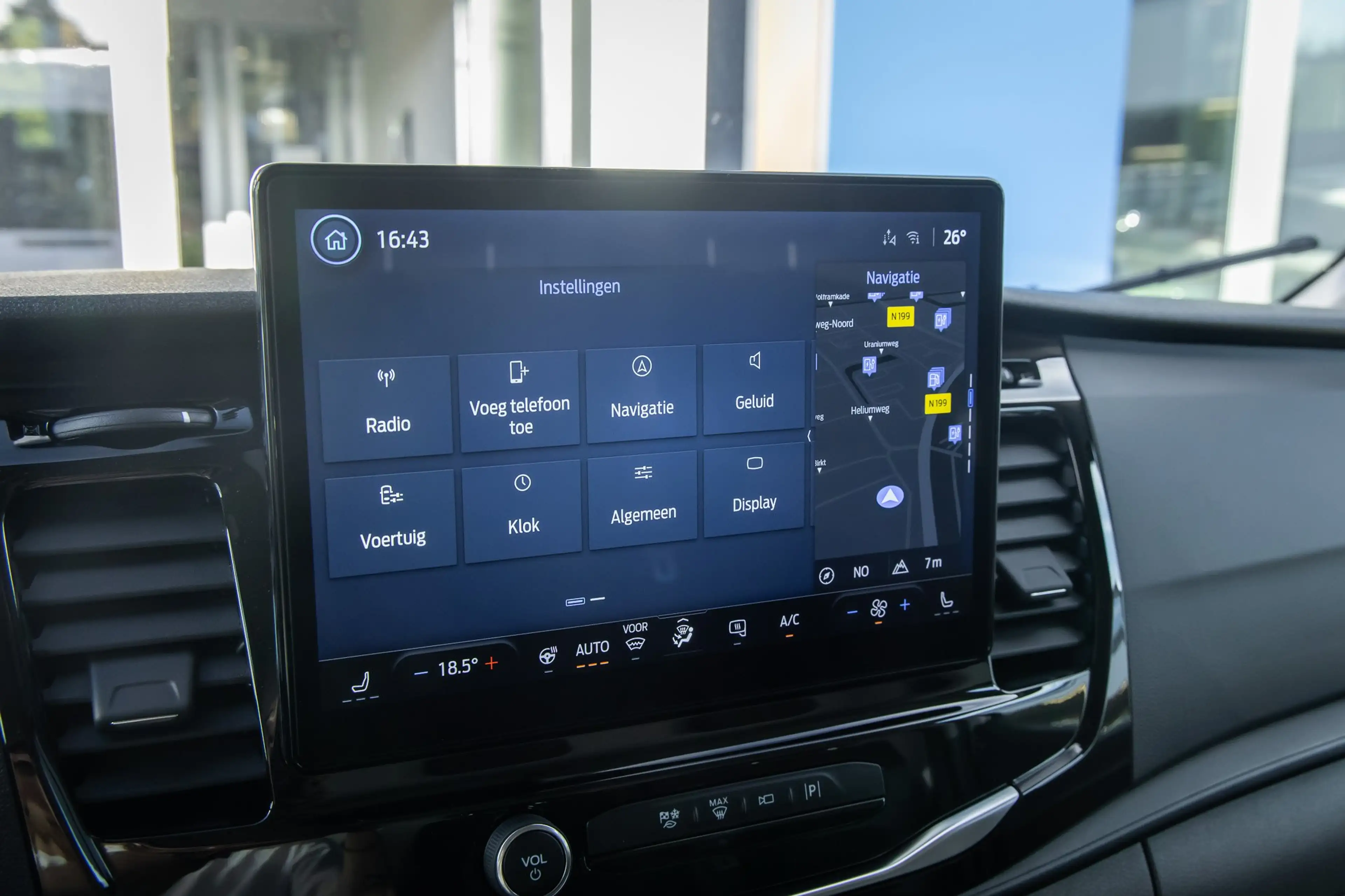 Ford E-Transit 350 L3H2 Trend 68 kWh | Apple Carplay/Android Auto — photo 29