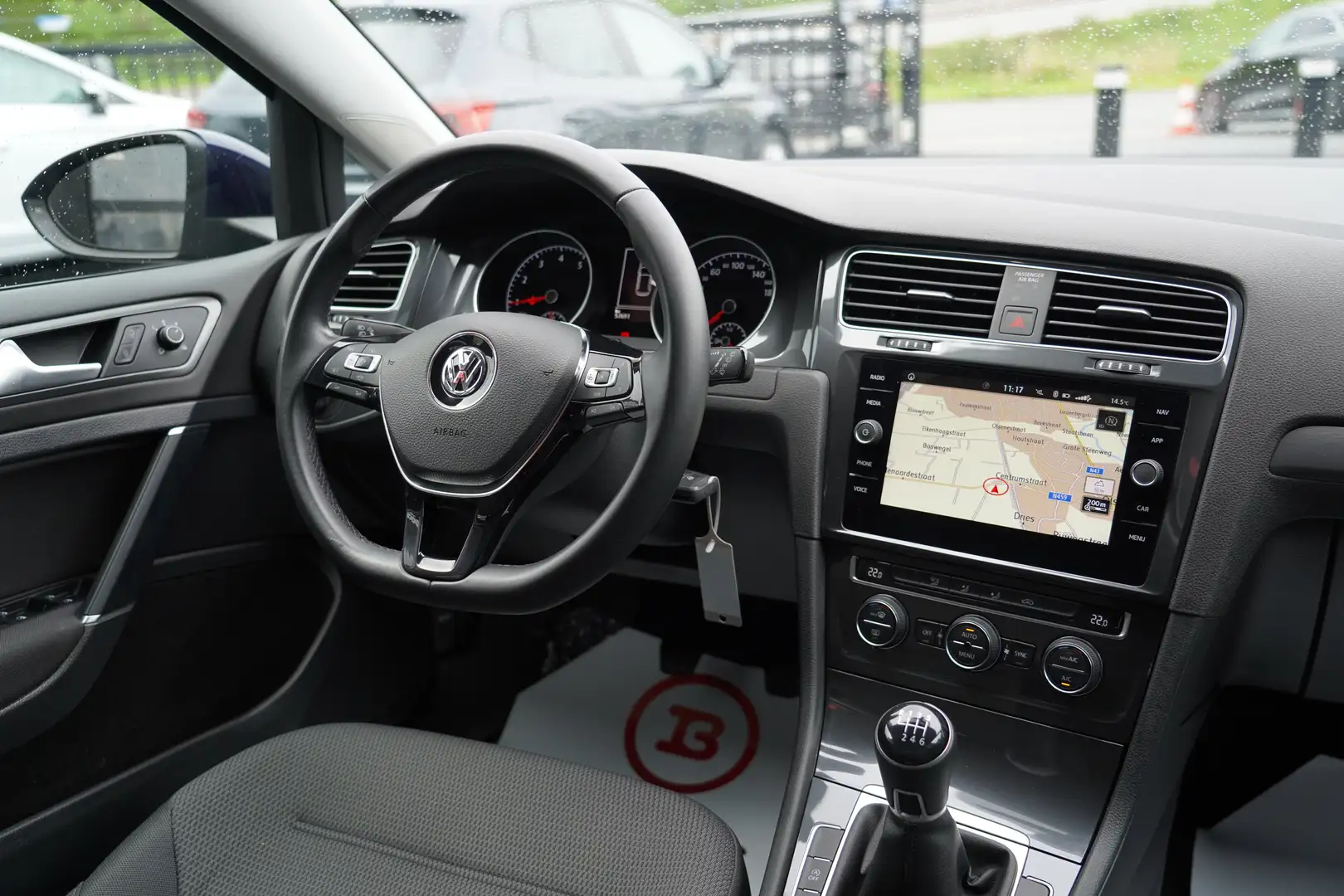 Volkswagen Golf 1.0 TSI 115pk Comfort | Camera | Apple Carplay Blauw - 2