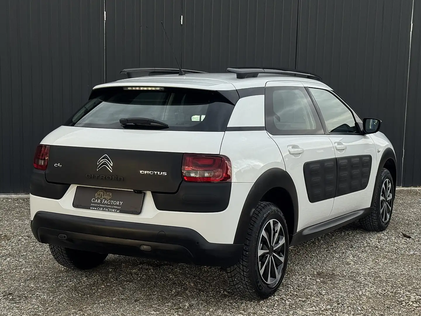 Citroen C4 Cactus 1,2 VTI82 Shine ETG Weiß - 2