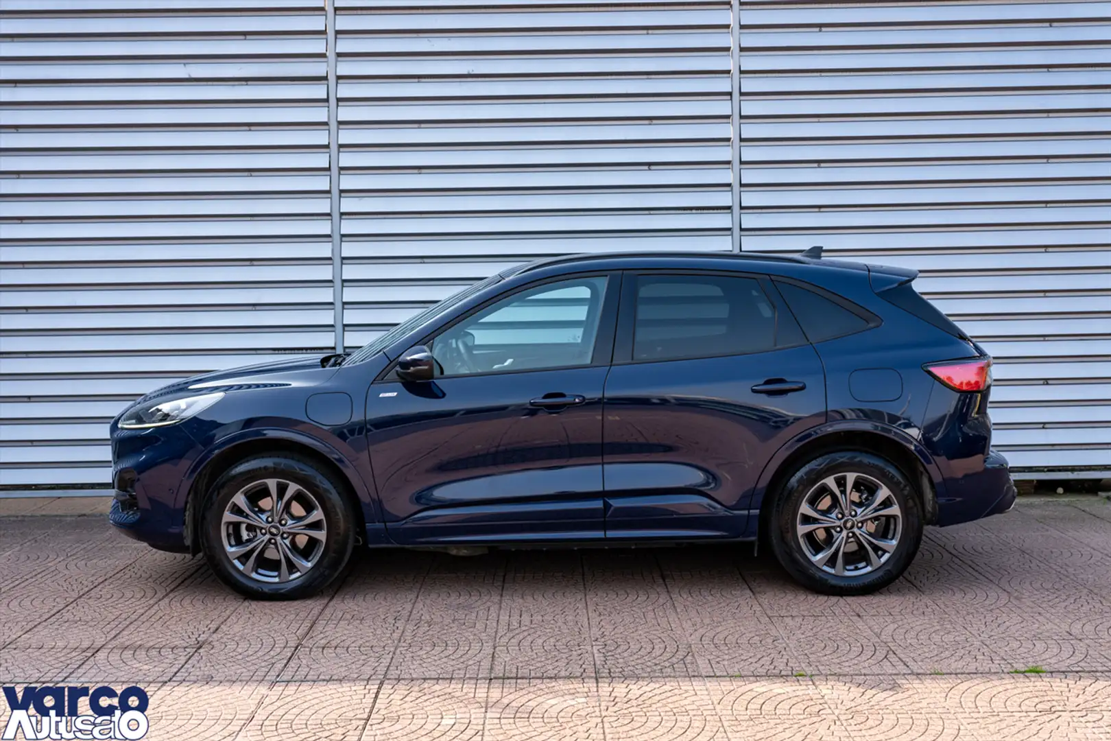 Ford Kuga Kuga 2.5 phev ST-Line X 2wd 225cv e-shifter Blau - 2