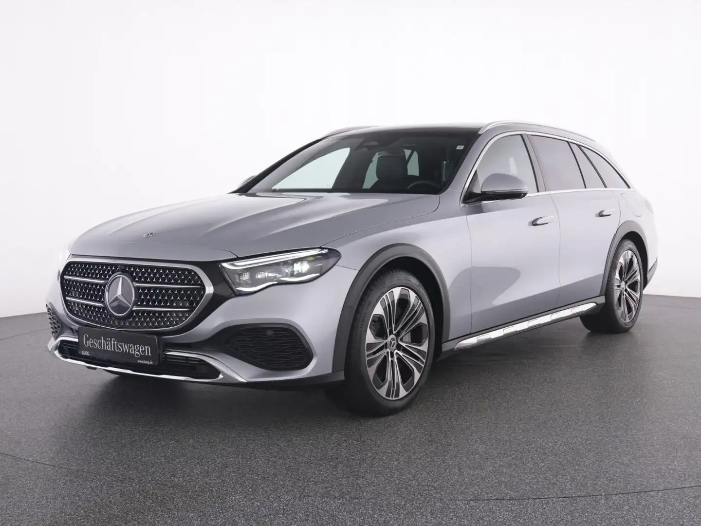 Mercedes-Benz E 300 de 4M All Terrain AVANTGARDE+BURM+360°+TOW Silber - 2
