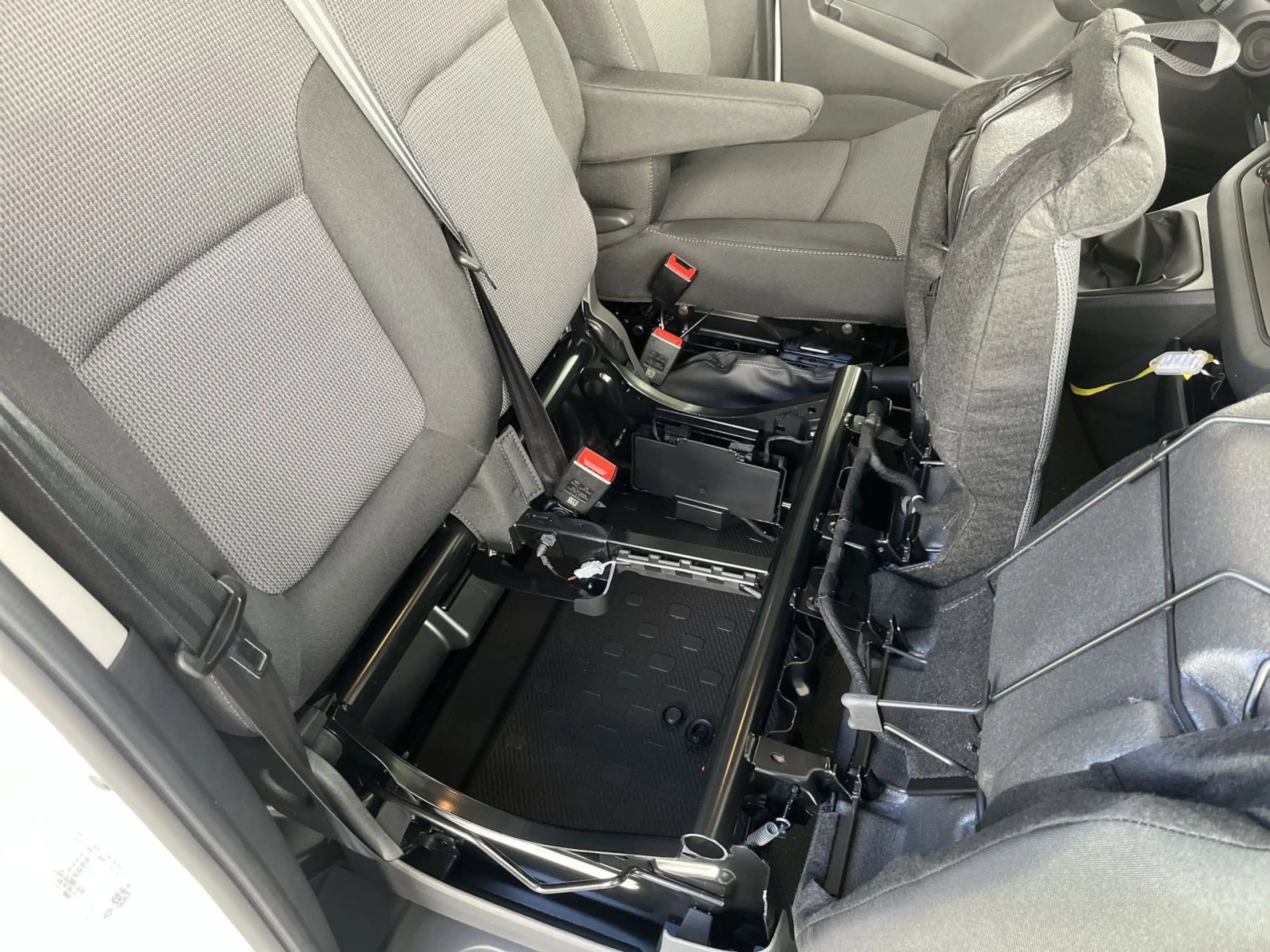 Renault Trafic 3.1t dCi 130 L2H1 | Kamera |Navi Business — photo 13