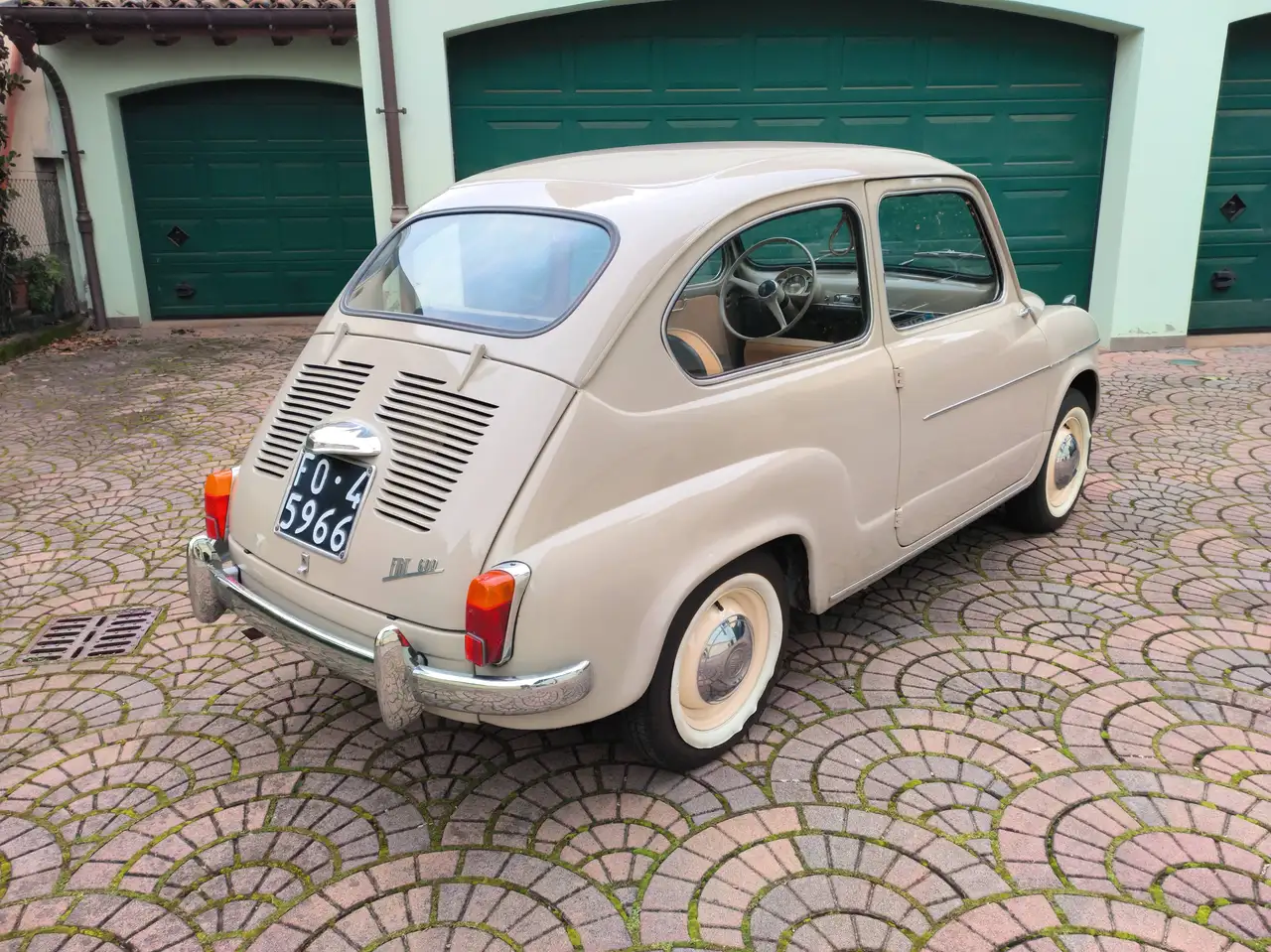 Fiat 600 seconda serie, foto 2
