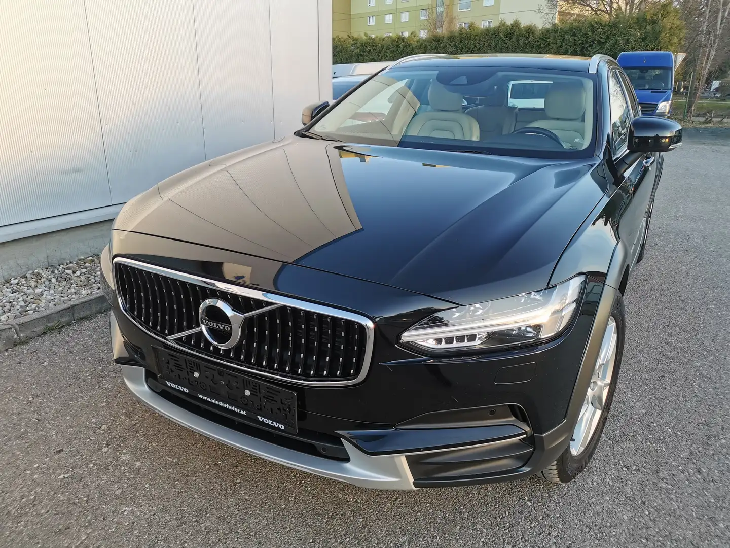 Volvo V90 Cross Country D4 AWD Geartronic Negru - 1