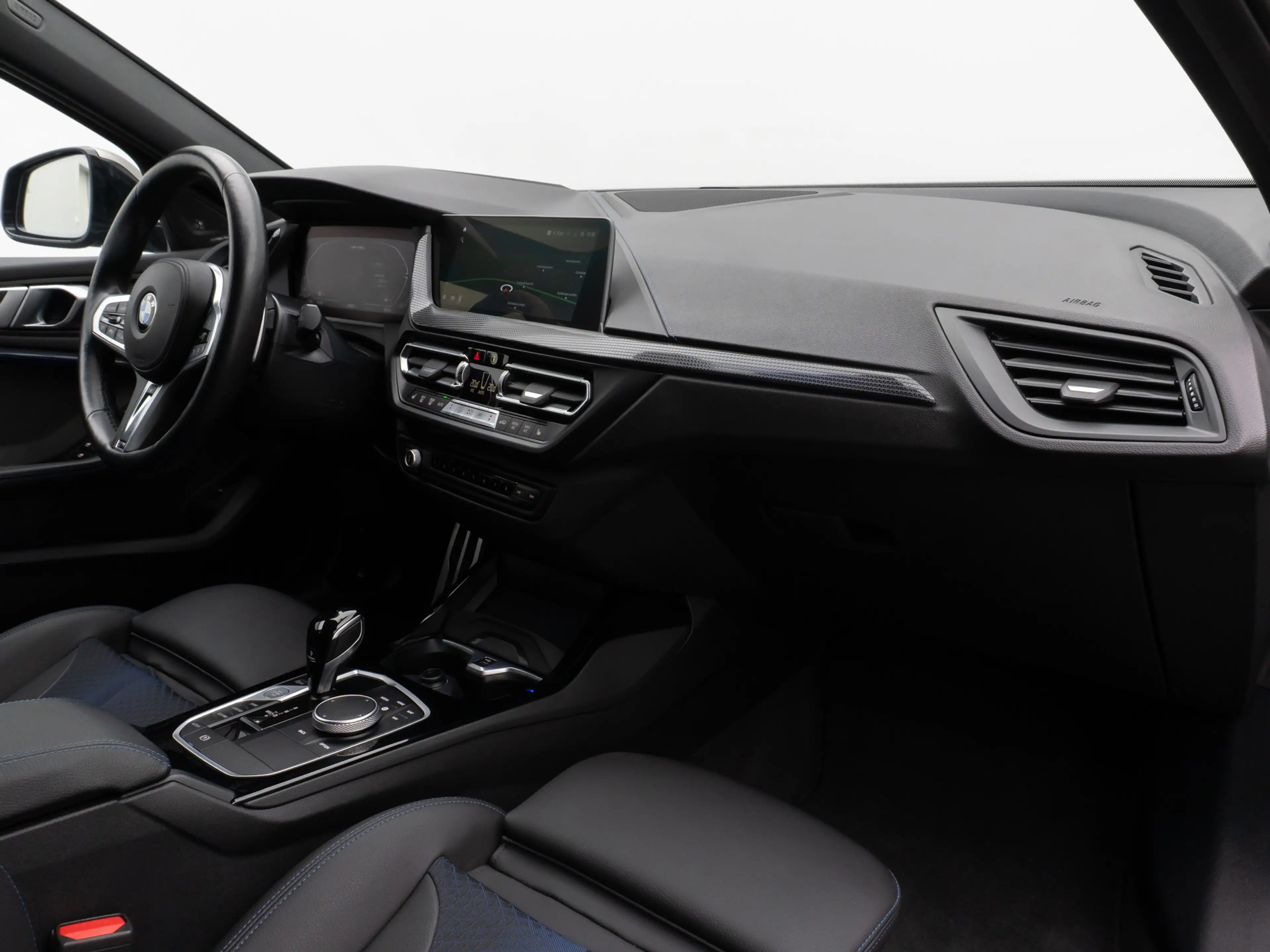 BMW 135 xD HUD DAB H K Komfort 19 Lenkradheizung — photo 24