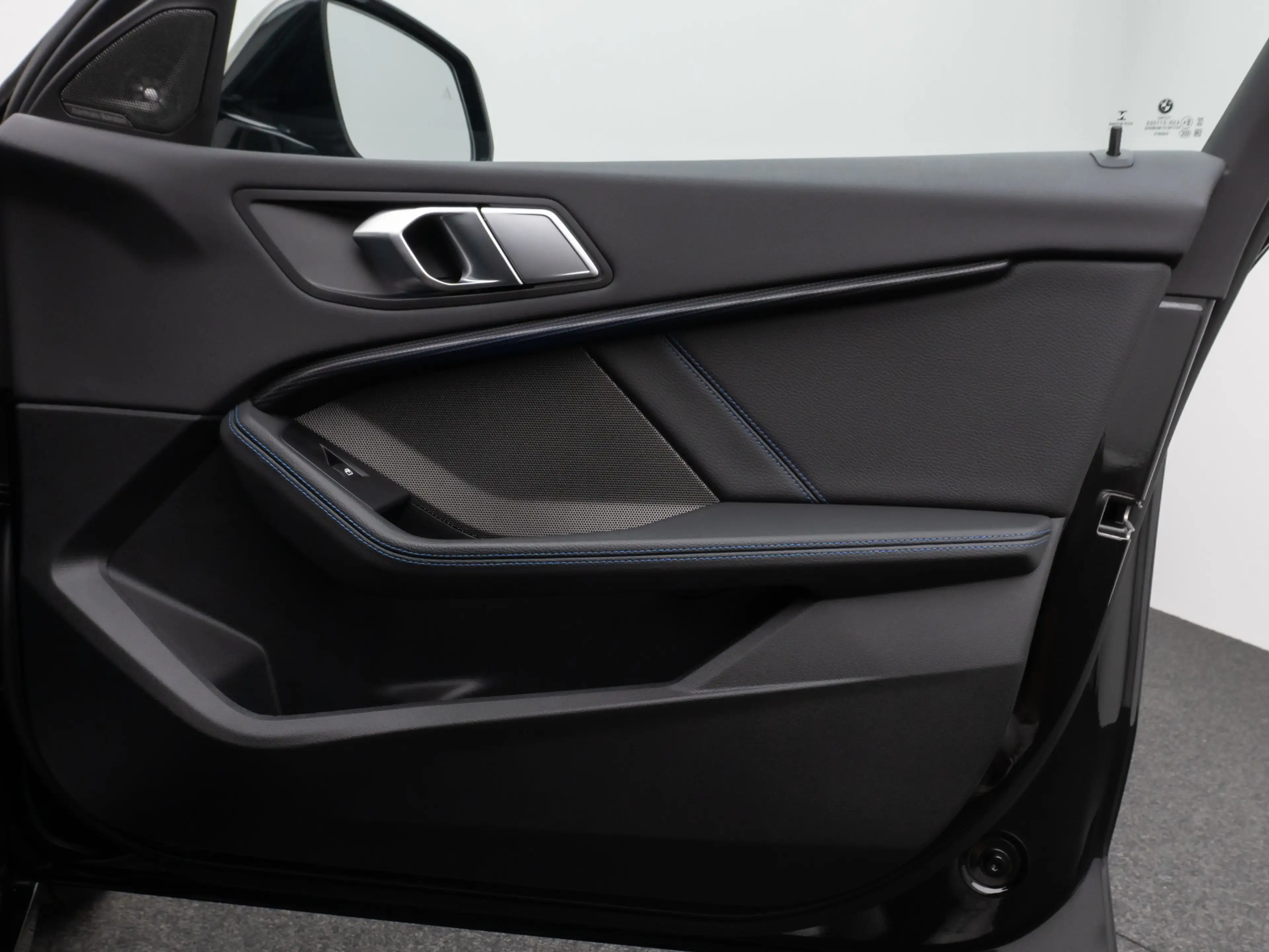 BMW 135 xD HUD DAB H K Komfort 19 Lenkradheizung — photo 29