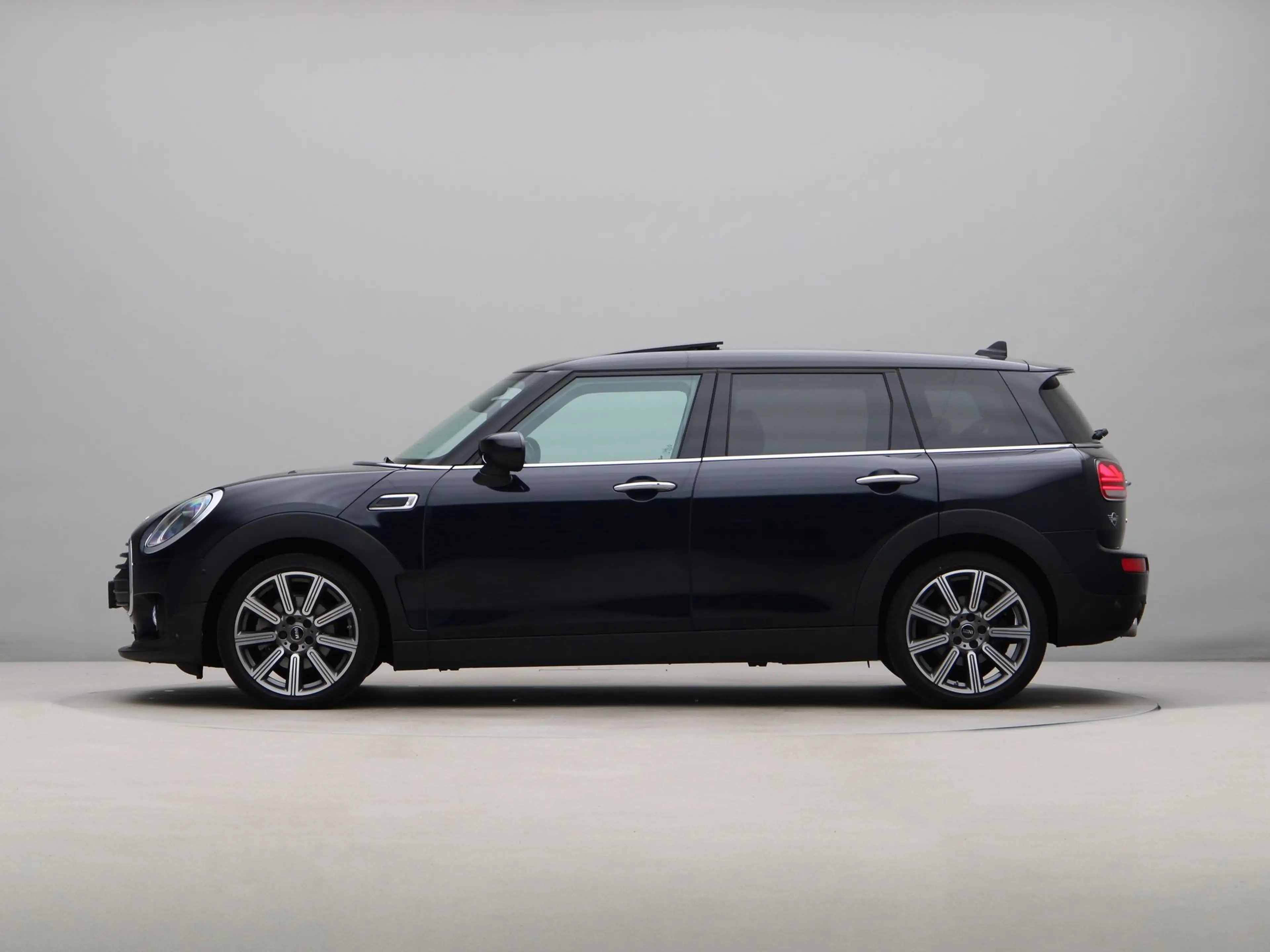 MINI Cooper Clubman Classic Aut. — photo 12