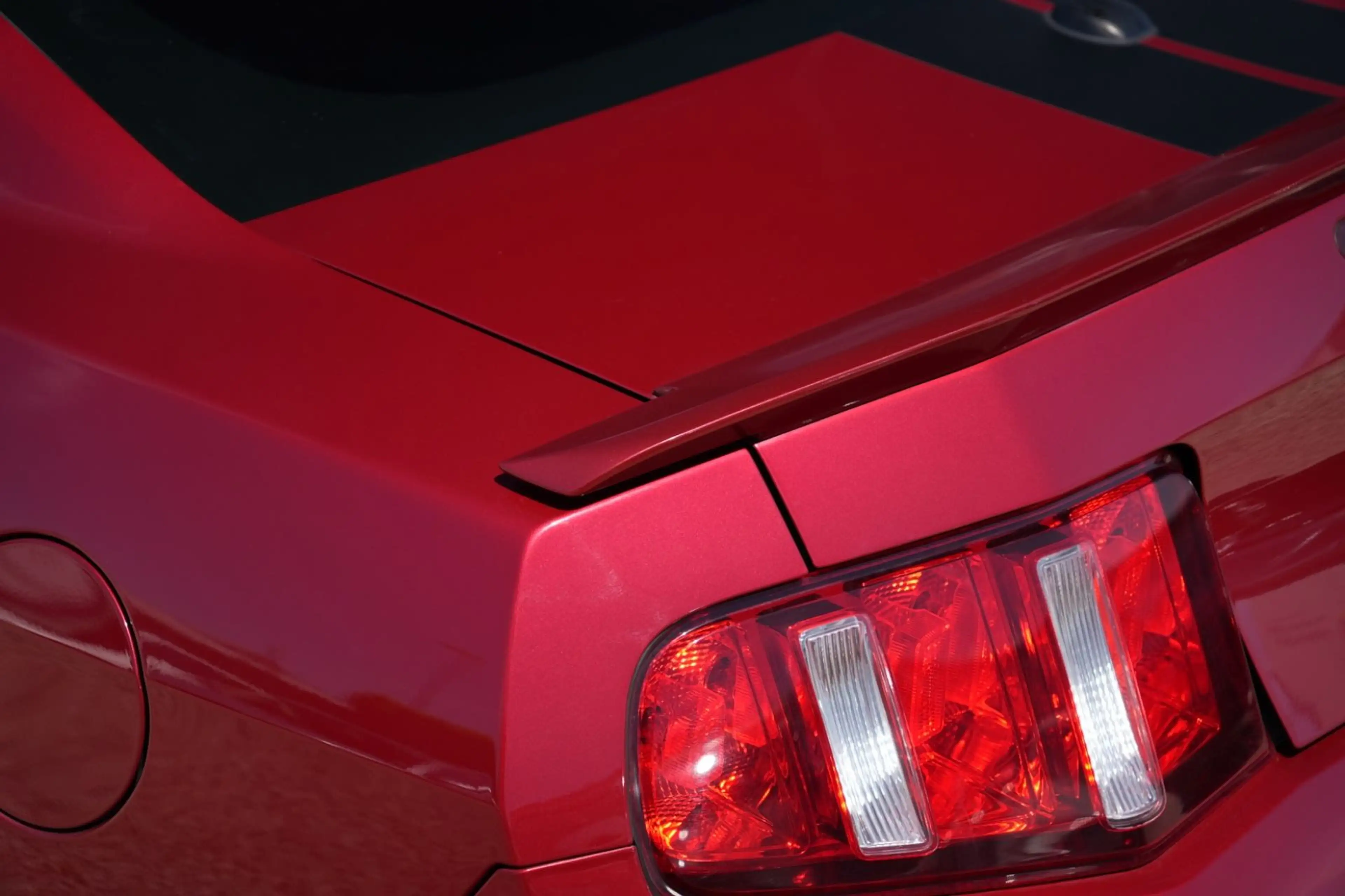 Ford Mustang Coupe/Automatik/TÜV NEU/BLUETOOTH — photo 33