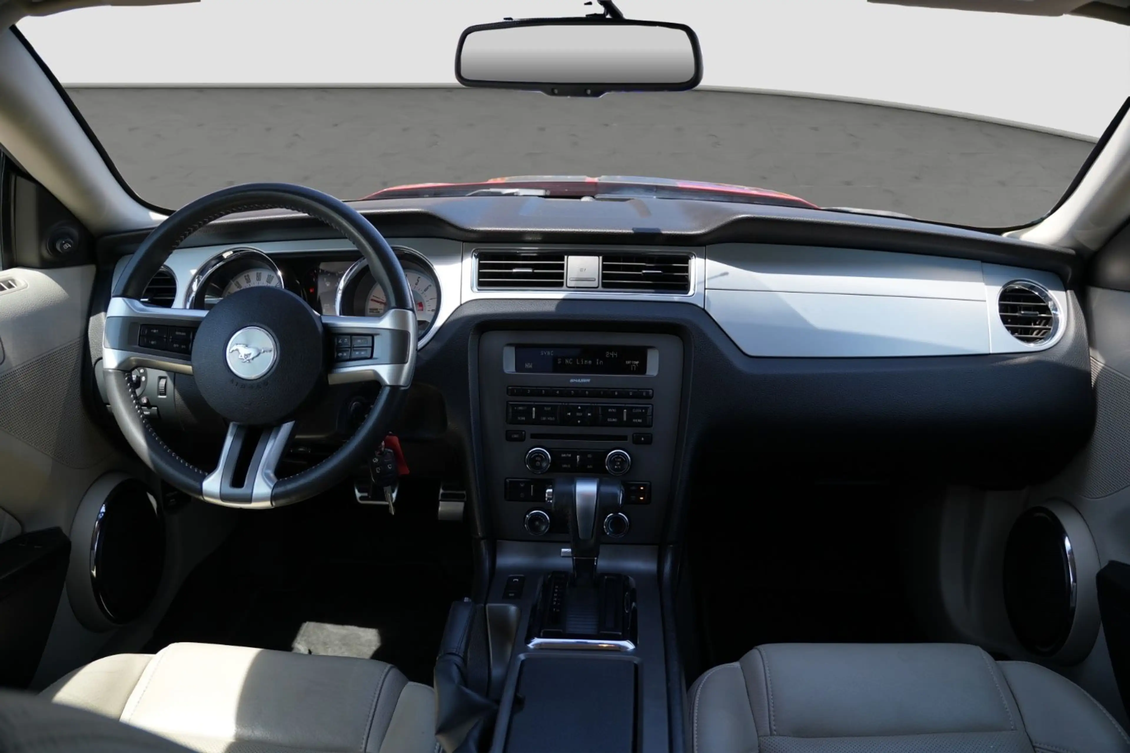 Ford Mustang Coupe/Automatik/TÜV NEU/BLUETOOTH — photo 18