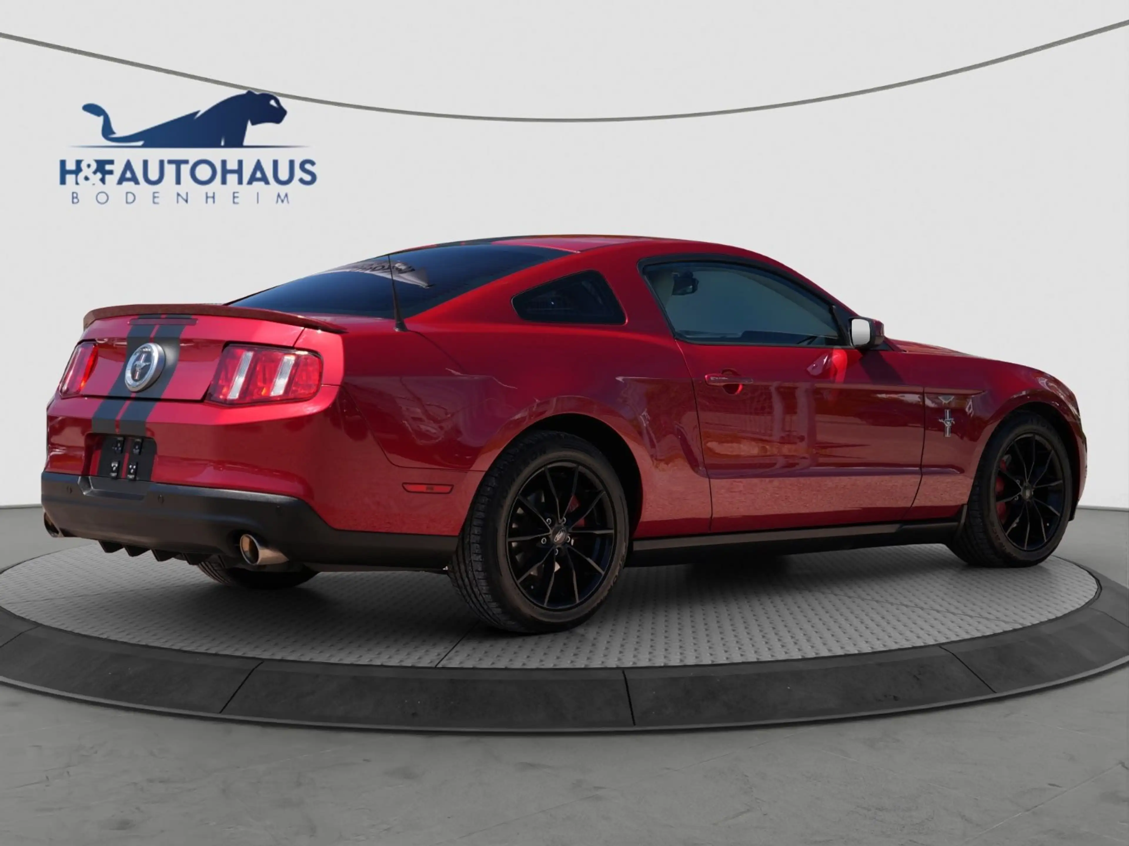 Ford Mustang Coupe/Automatik/TÜV NEU/BLUETOOTH — photo 7