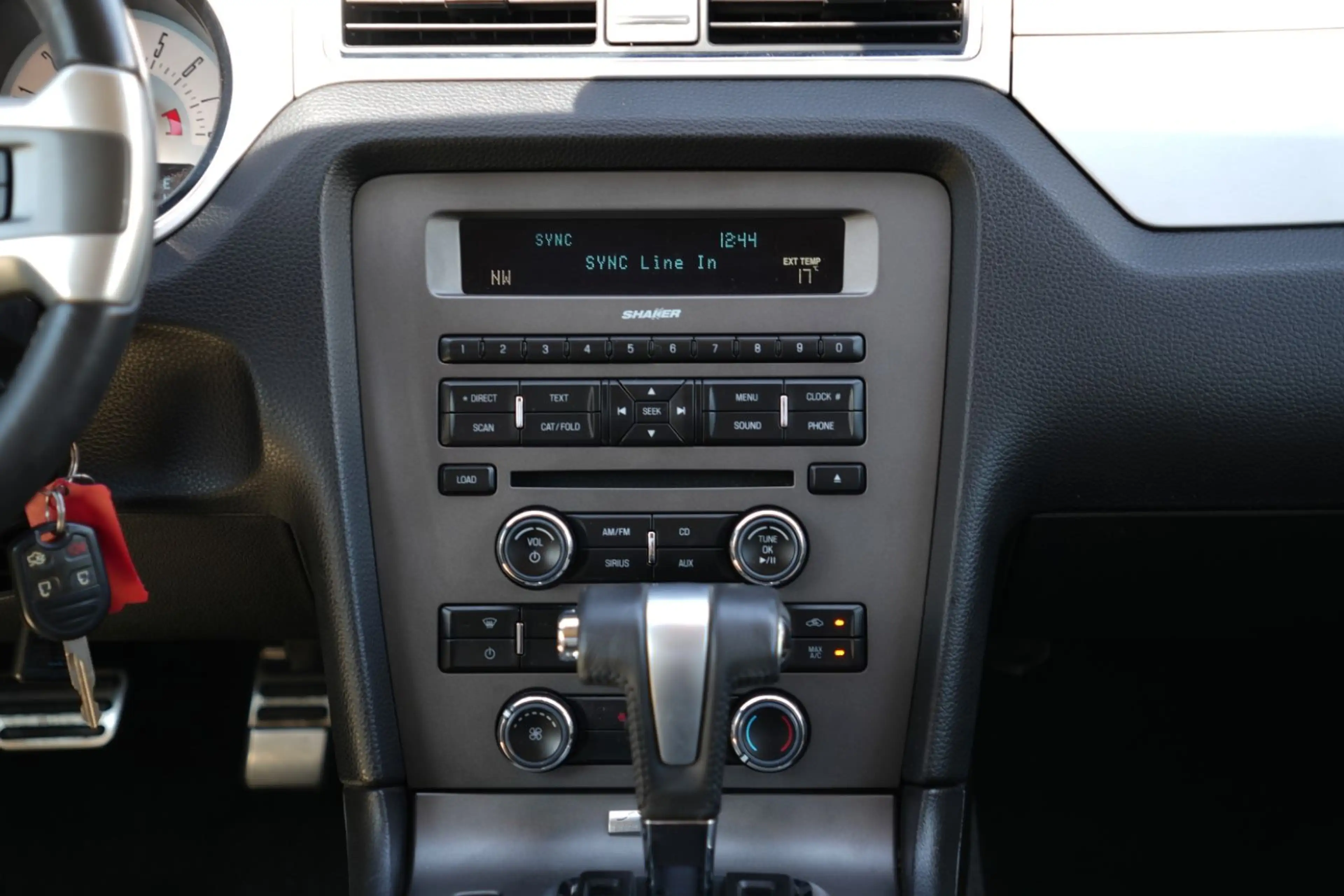 Ford Mustang Coupe/Automatik/TÜV NEU/BLUETOOTH — photo 23