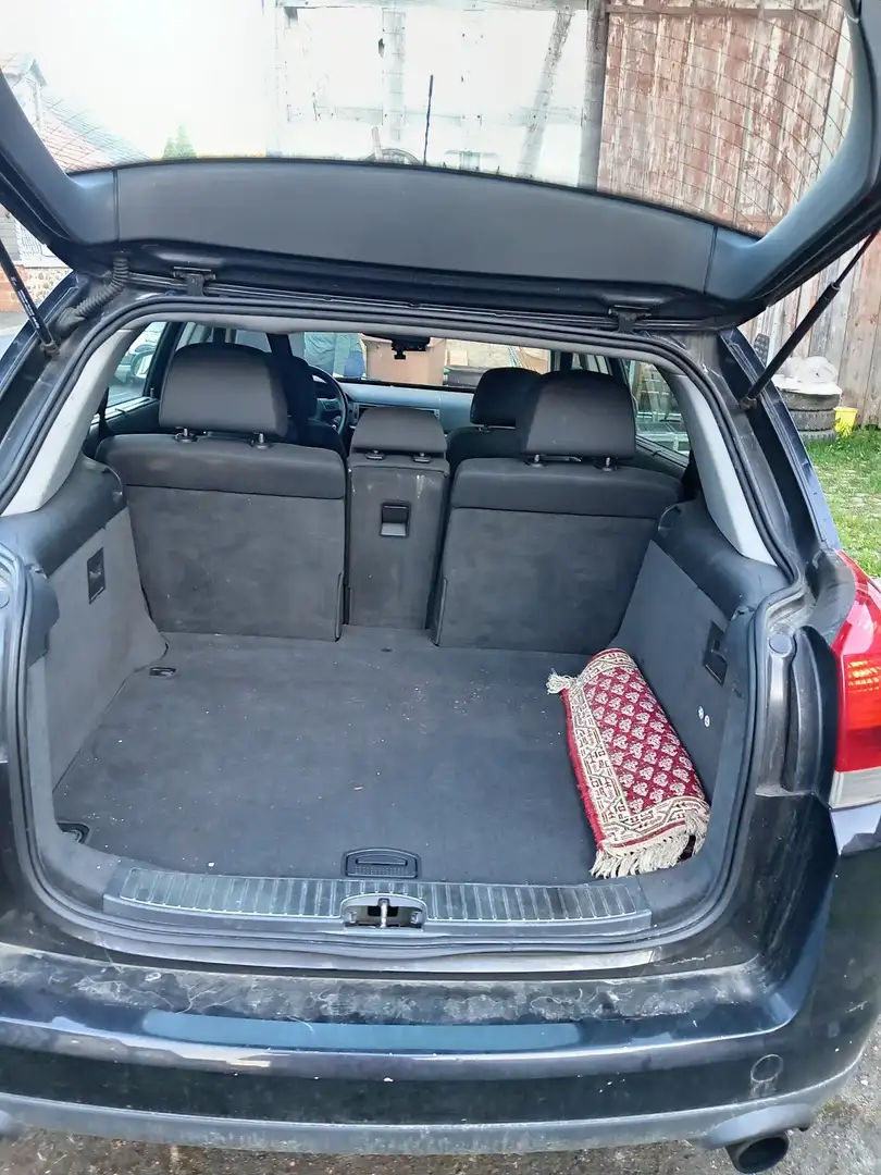 Opel Signum 2.2 - 2