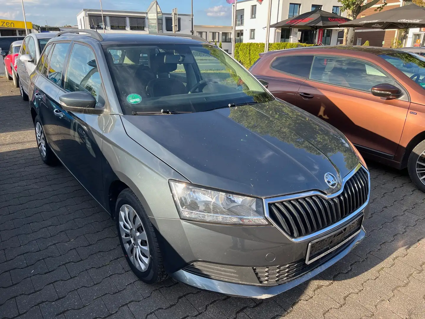 Skoda Fabia Ambition Grau - 1