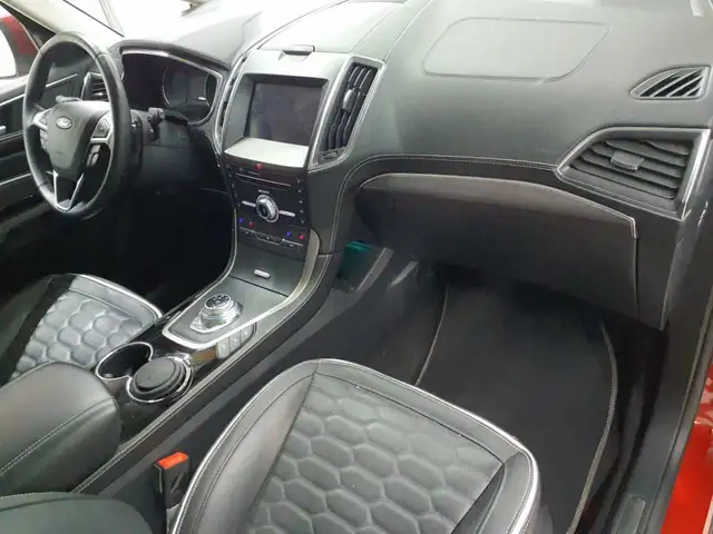 Ford S-Max view 9