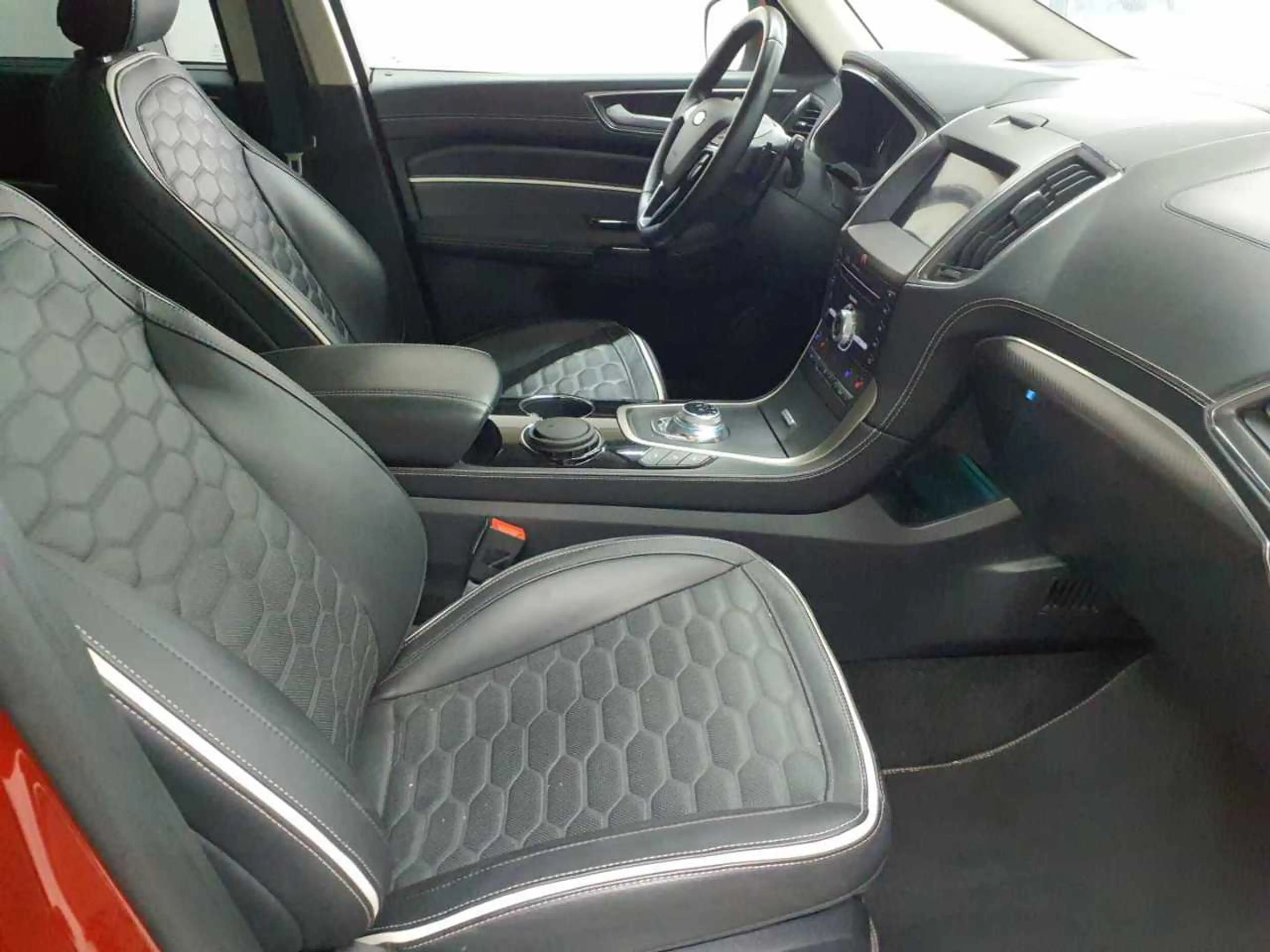 Ford S-Max S-Max 2.0 EcoBlue Aut. VIGNALE AHK — photo 8