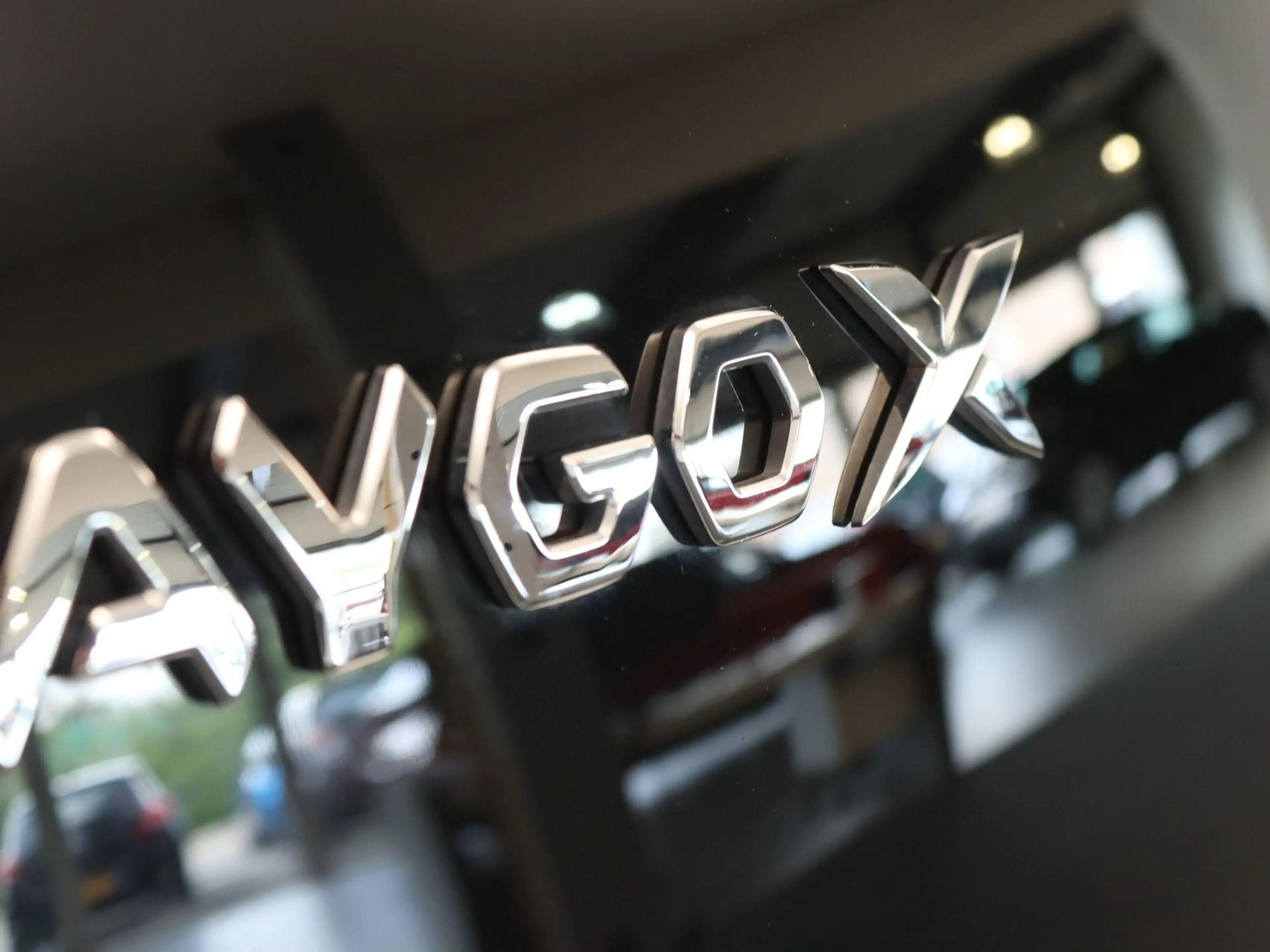 Toyota Aygo X 1.0 VVT-i MT Play - ORIGINEEL NEDERLANDSE AUTO - A — photo 2