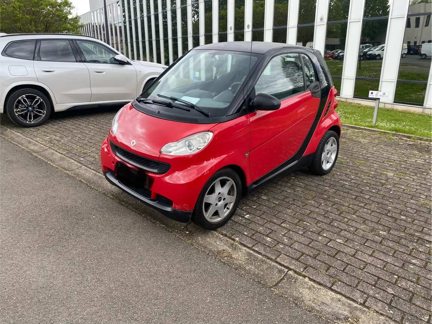 smart forTwo 1.0i Mhd Passion Softouch Rood - 2