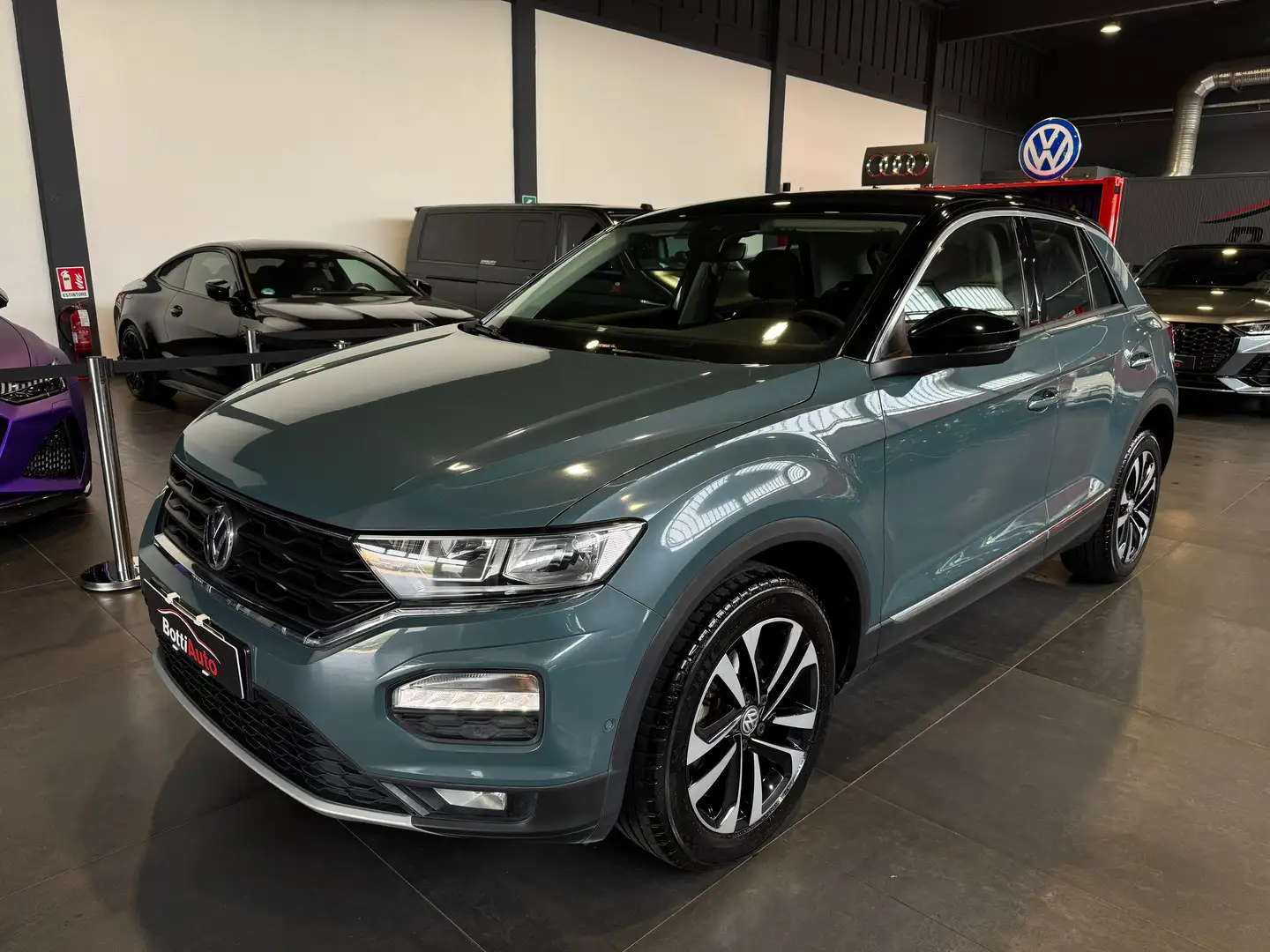 Volkswagen T-Roc Style 1.0 TSI 116 CV - IQ.DRIVE Blu/Azzurro - 1
