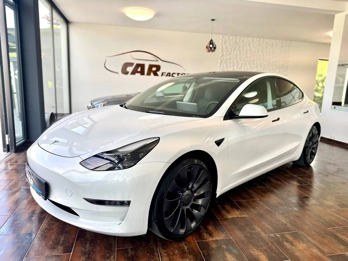 Tesla Model 3 PERFORMANCE * MWST * FACELIFT * 1 BESITZ *CARBON* Blanc - 2