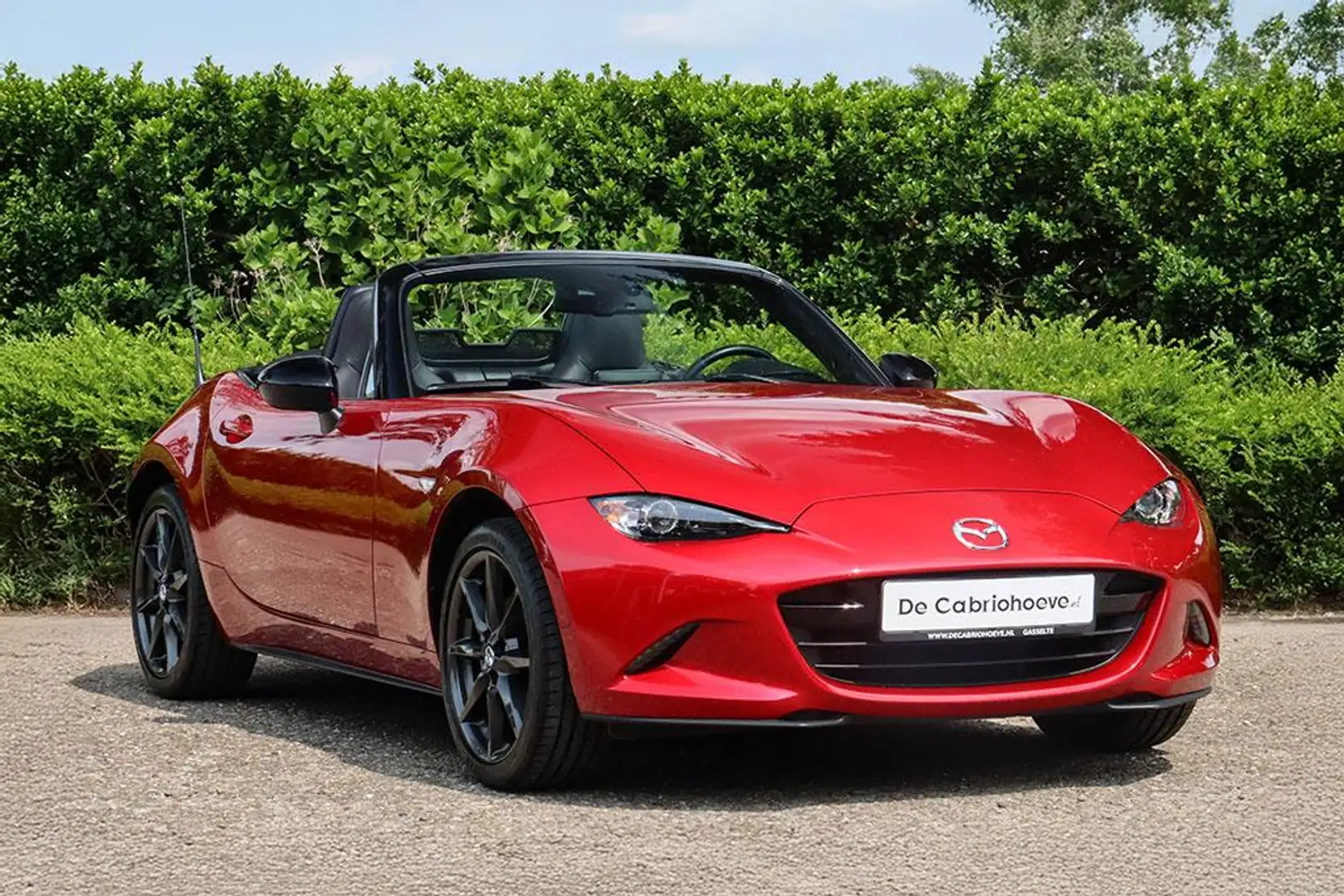 Mazda MX-5 ND 2.0l SkyActiv-G 160 TS+ Soul Red Metallic Rouge - 1