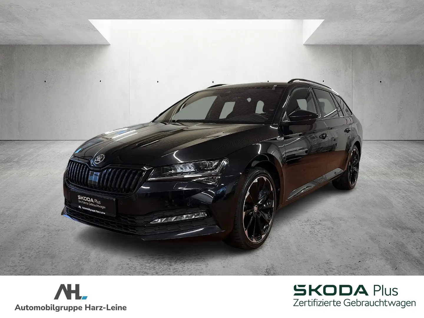 Skoda Superb Combi 2.0 TDI Sportline 4x4 DSG LED Navi ACC RFK Schwarz - 1