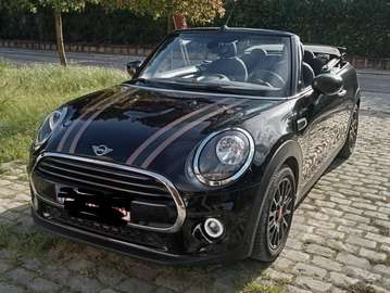 Mini Cabriolet 1.5A Cooper Automaat 136 PK in perfecte staat