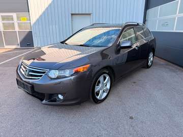 Accord Tourer 2,2i-DTEC Elegance DPF Aut. Elegance
